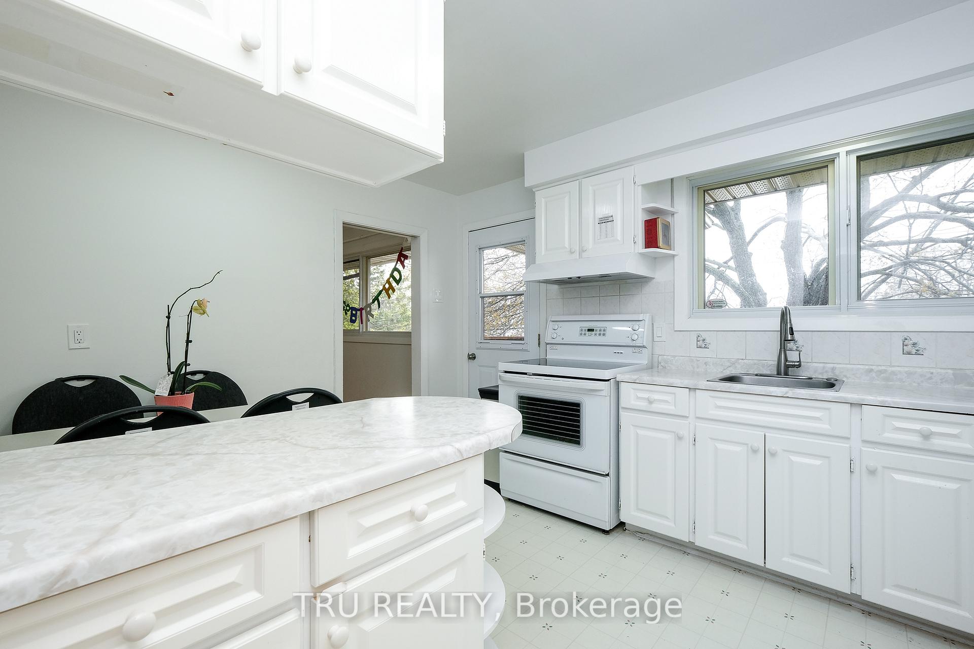 Photo 26 of 1415 Larose Avenue, Ottawa, Carlington — HOMEH