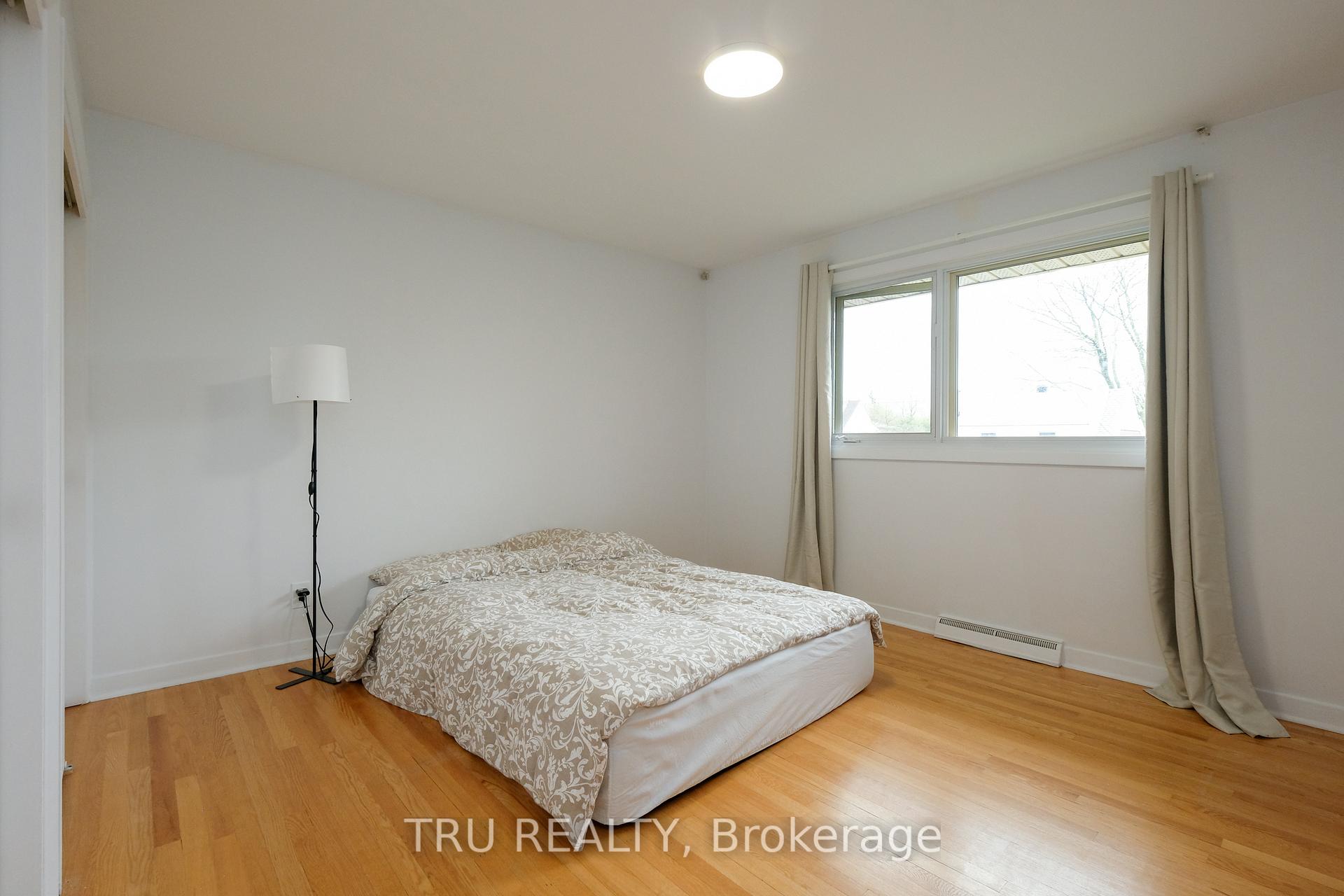 Photo 13 of 1415 Larose Avenue, Ottawa, Carlington — HOMEH