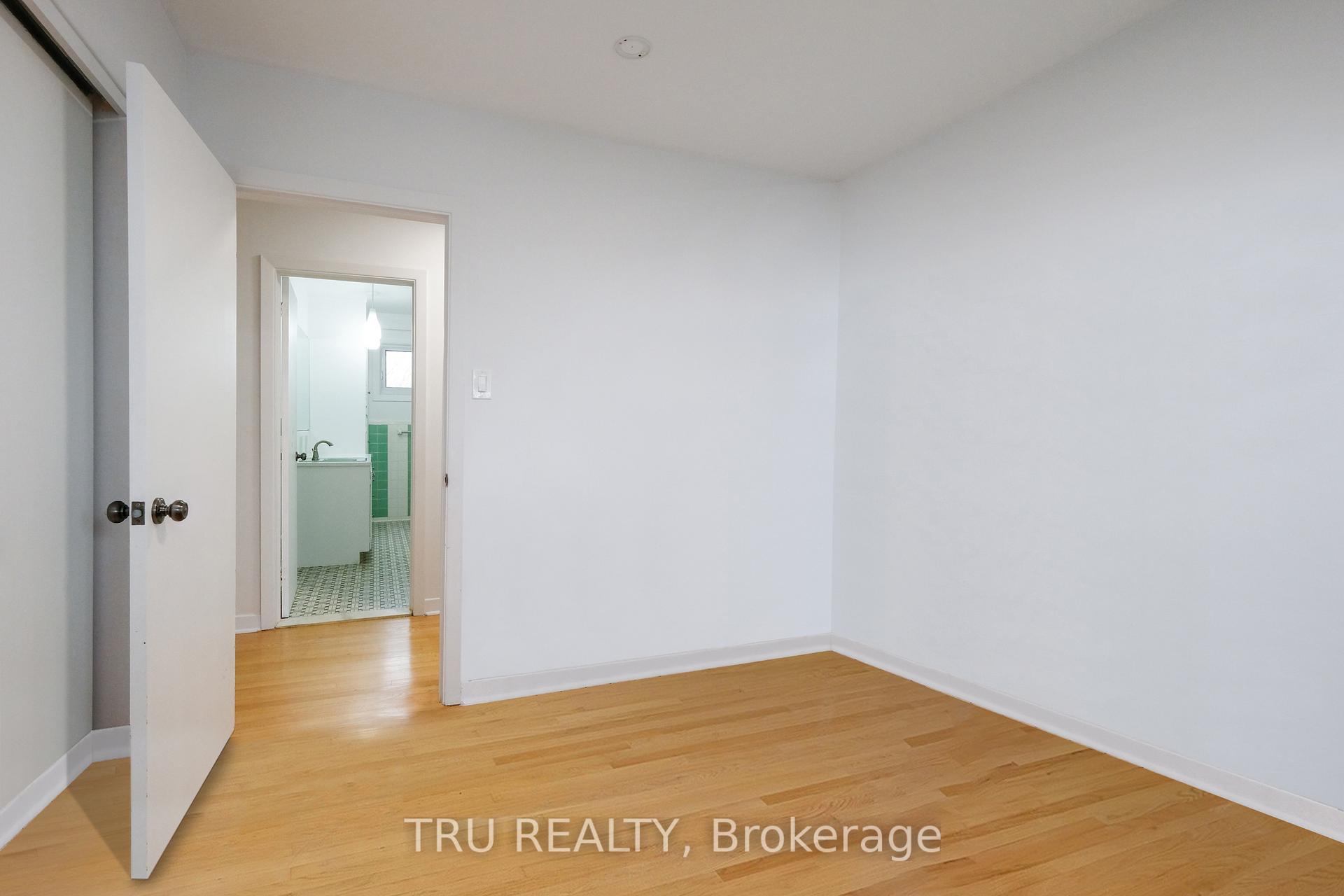 Photo 32 of 1415 Larose Avenue, Ottawa, Carlington — HOMEH