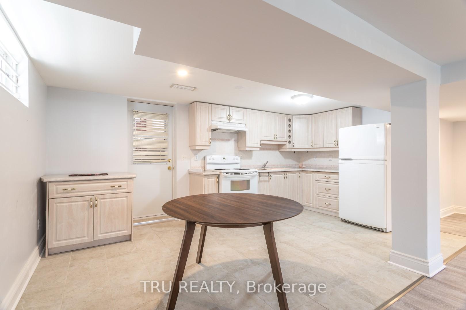 Photo 37 of 1415 Larose Avenue, Ottawa, Carlington — HOMEH