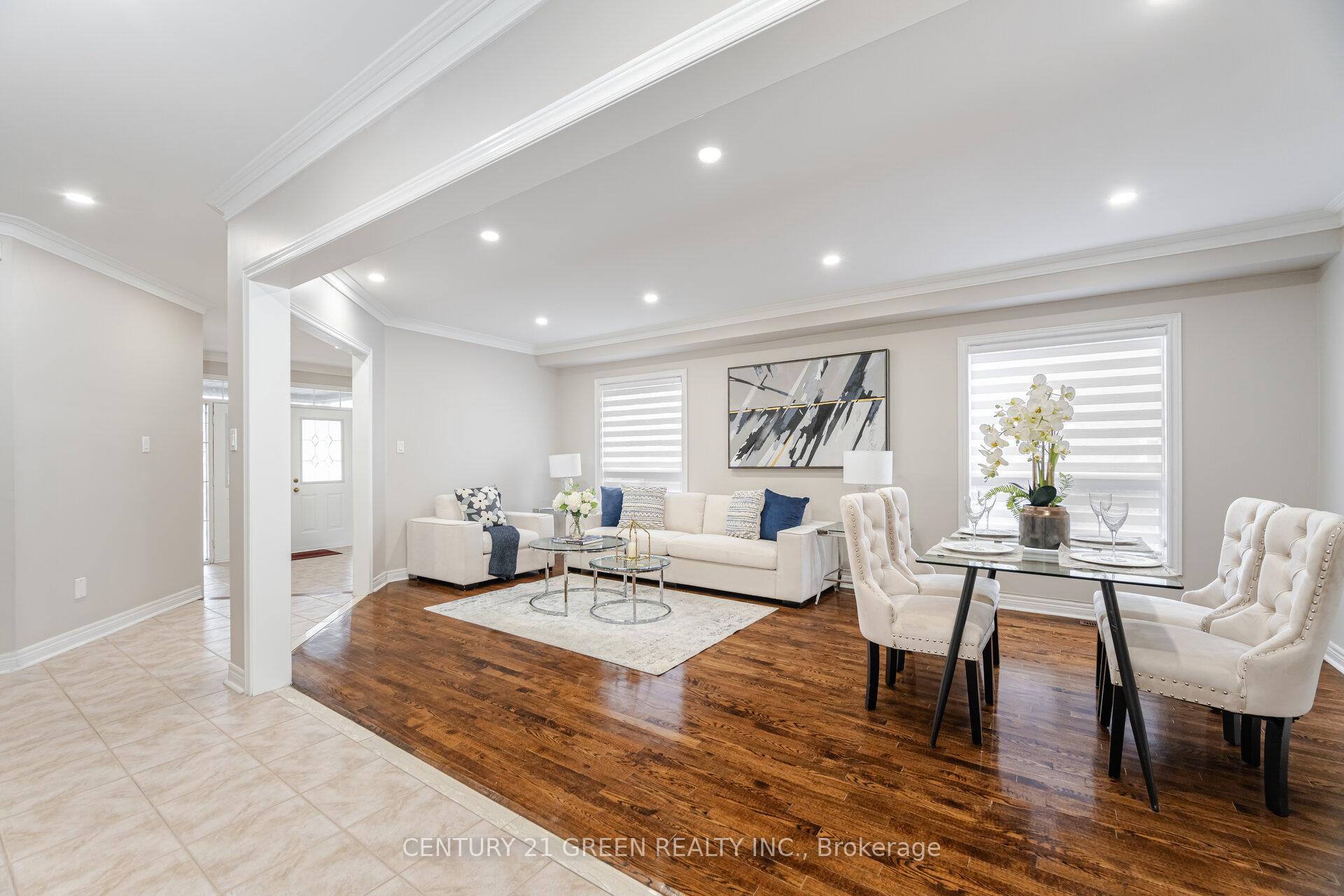 Photo 11 of 113 Sunny Meadow Boulevard, Brampton, Sandringham-Wellington — HOMEH