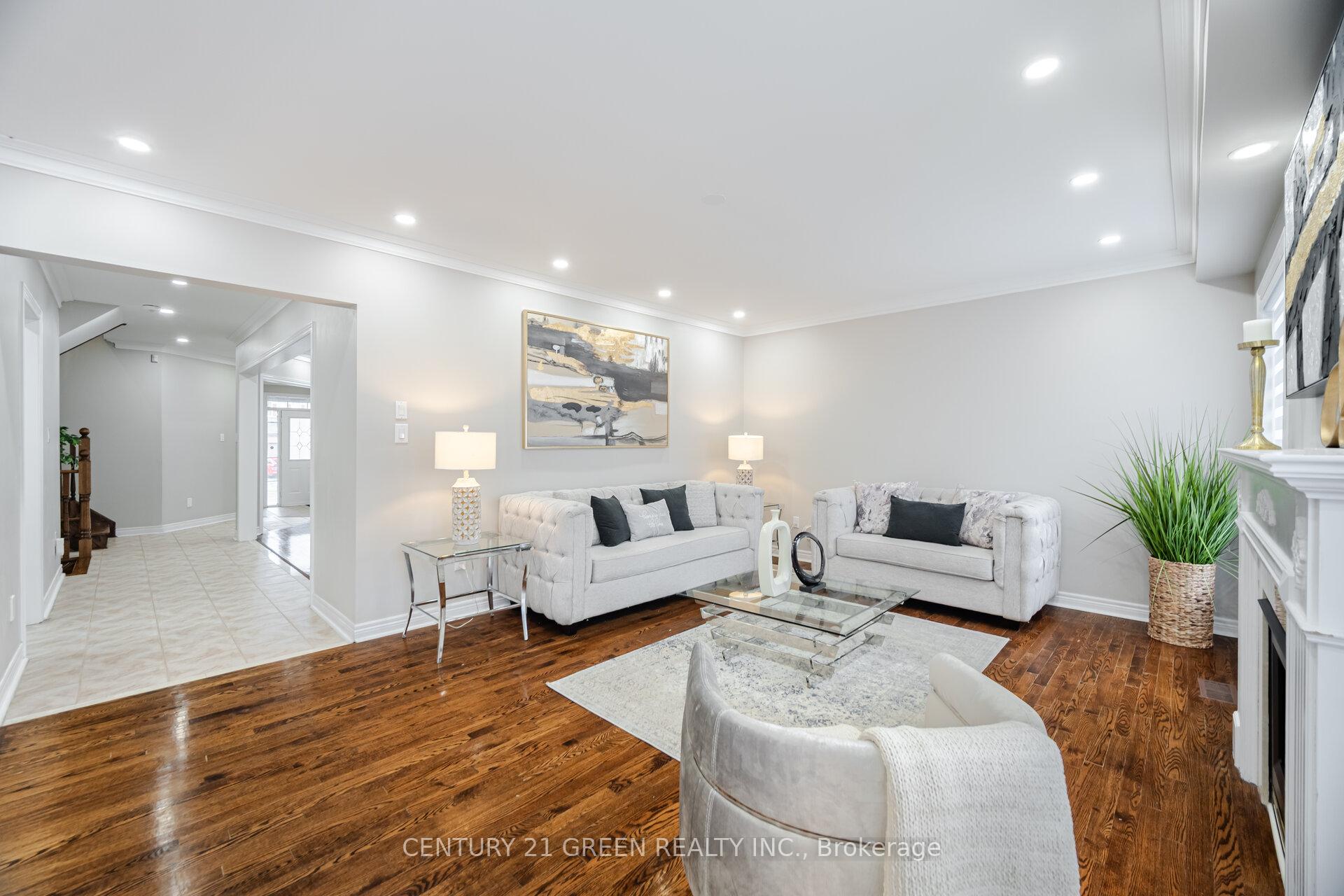 Photo 23 of 113 Sunny Meadow Boulevard, Brampton, Sandringham-Wellington — HOMEH