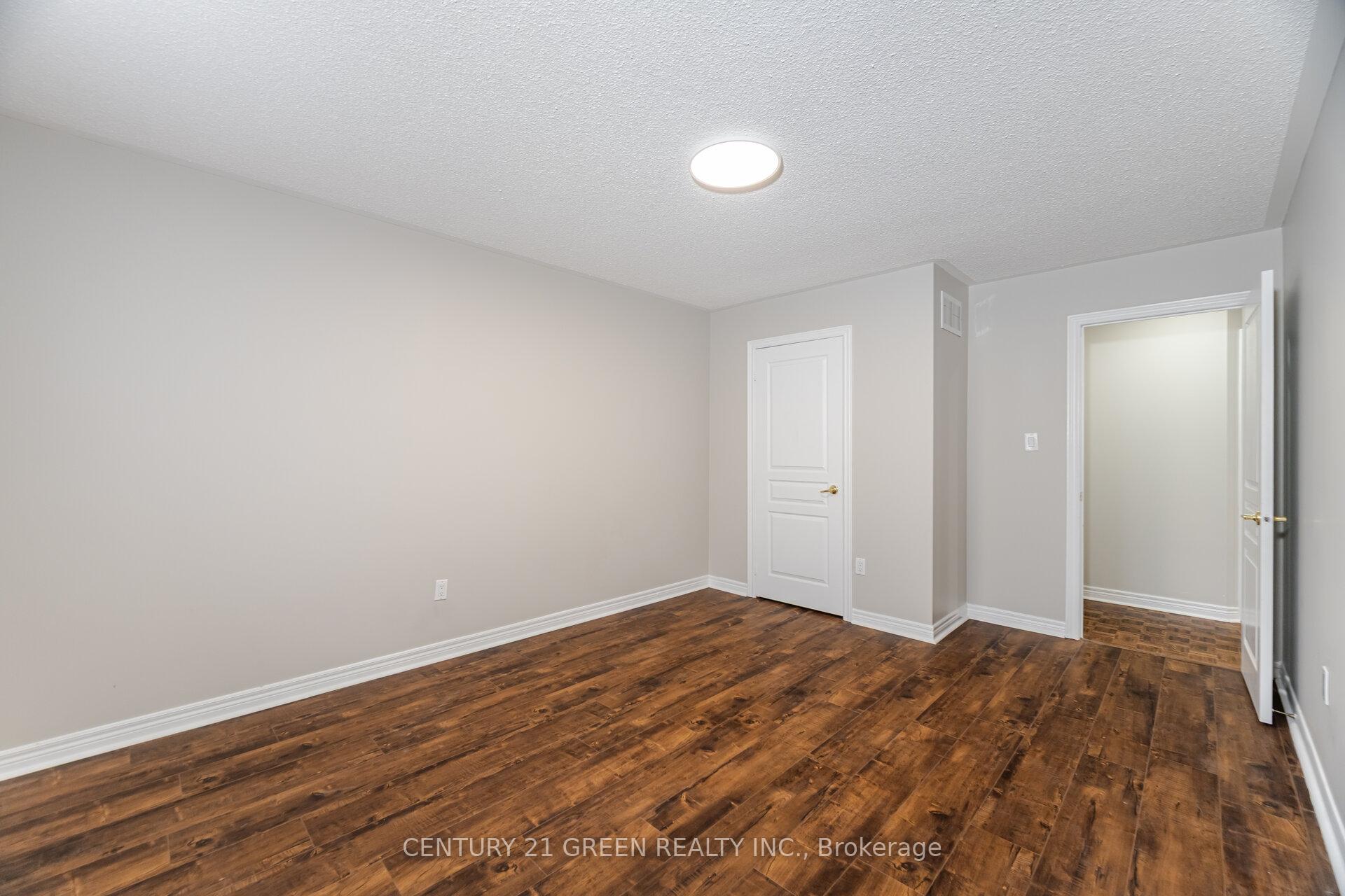 Photo 19 of 113 Sunny Meadow Boulevard, Brampton, Sandringham-Wellington — HOMEH