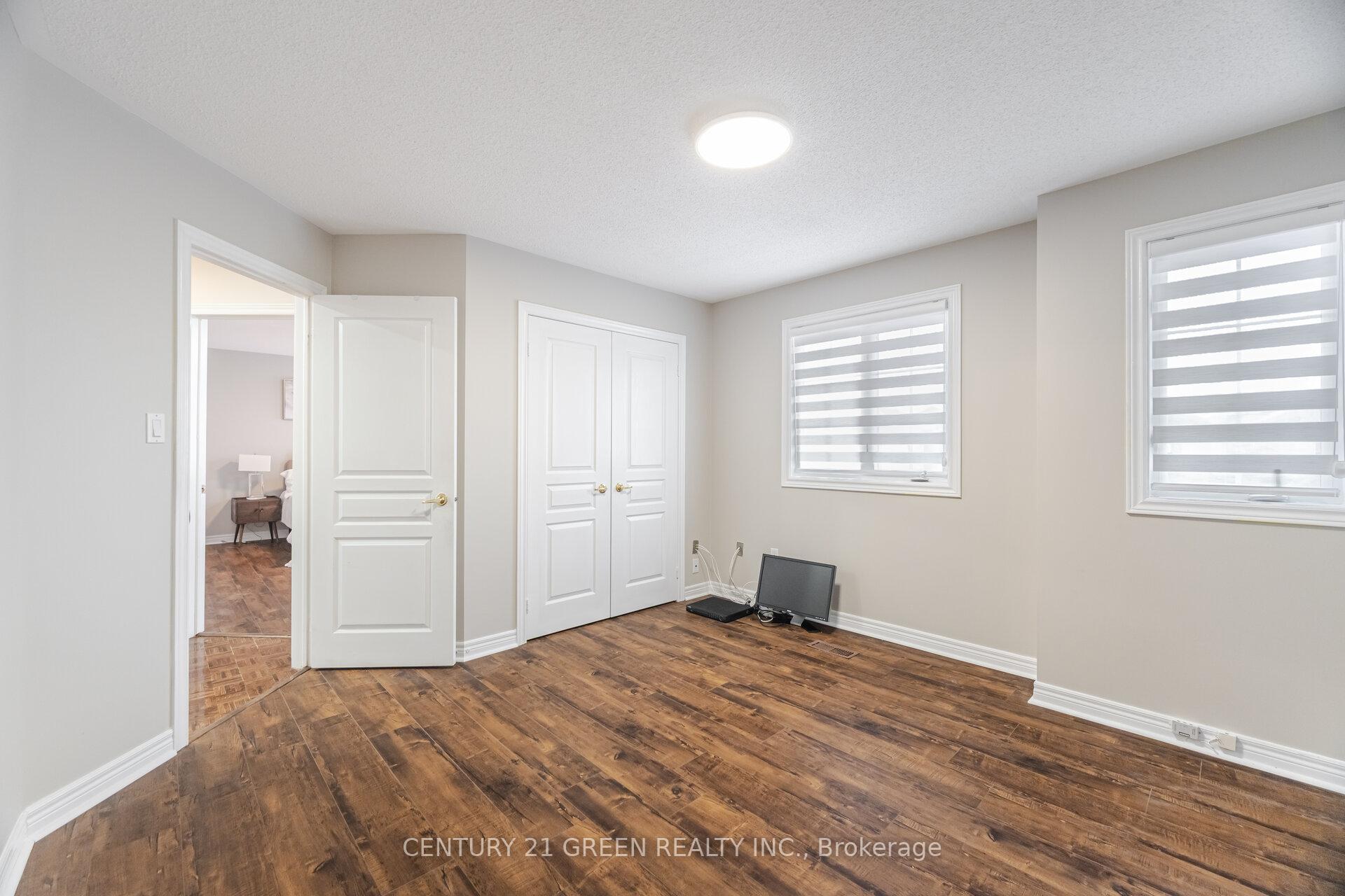 Photo 21 of 113 Sunny Meadow Boulevard, Brampton, Sandringham-Wellington — HOMEH
