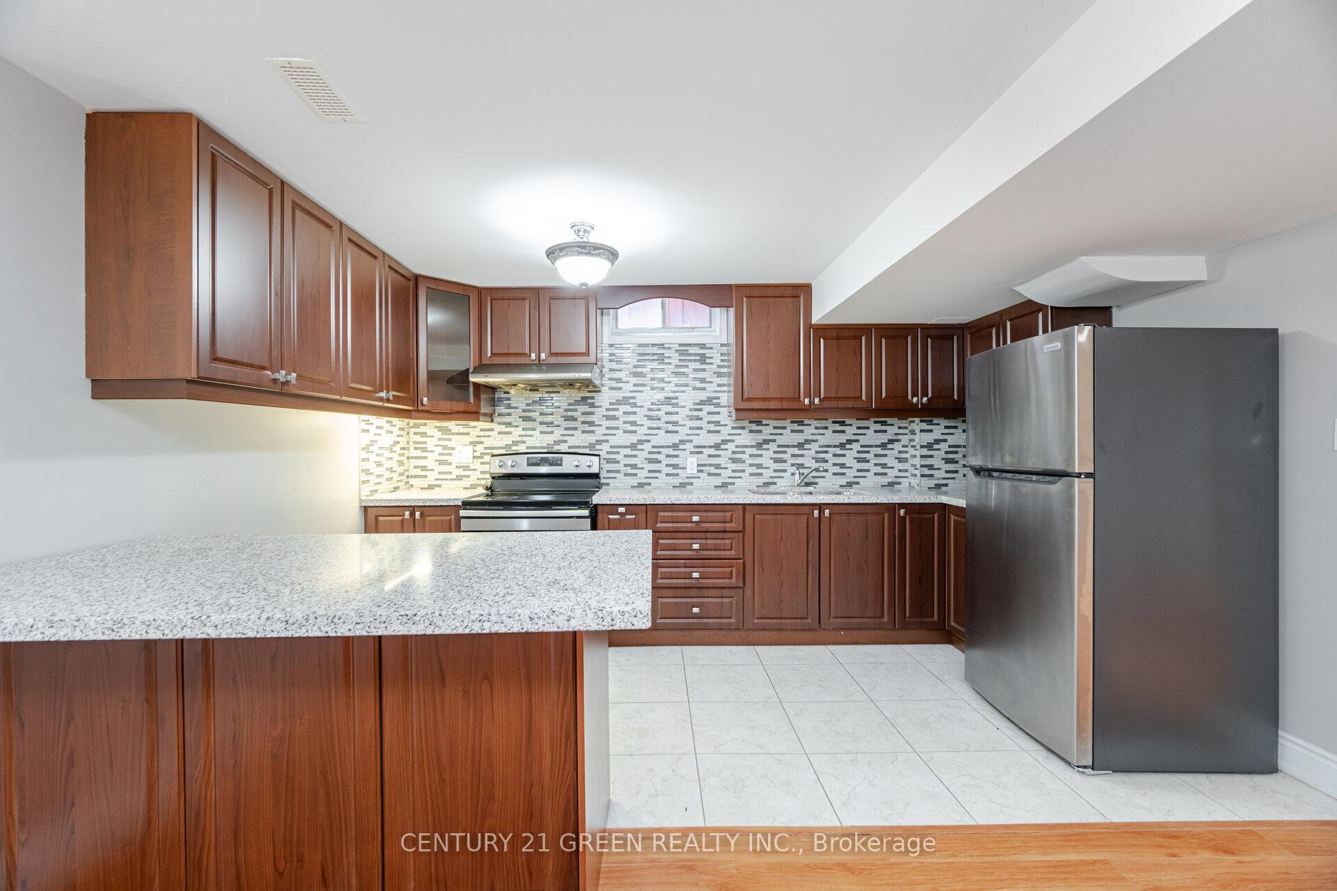 Photo 6 of 113 Sunny Meadow Boulevard, Brampton, Sandringham-Wellington — HOMEH
