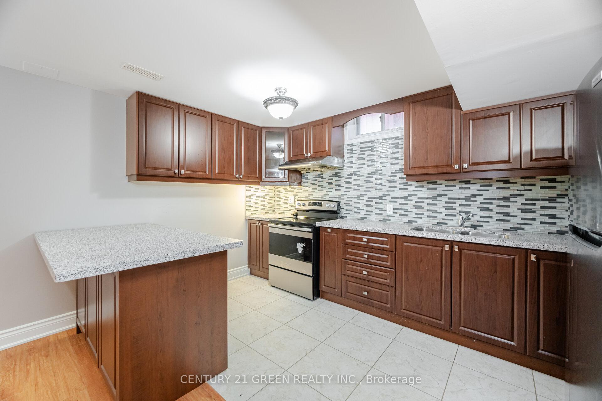 Photo 31 of 113 Sunny Meadow Boulevard, Brampton, Sandringham-Wellington — HOMEH