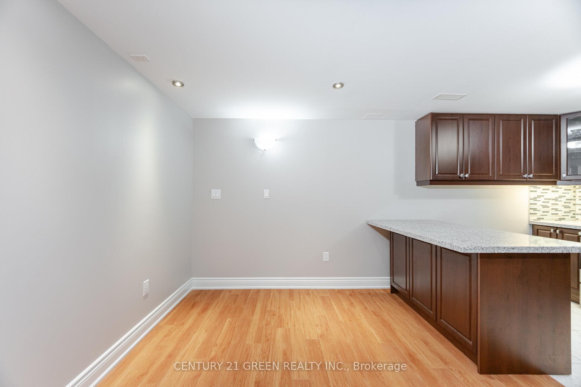 Photo 26 of 113 Sunny Meadow Boulevard, Brampton, Sandringham-Wellington — HOMEH