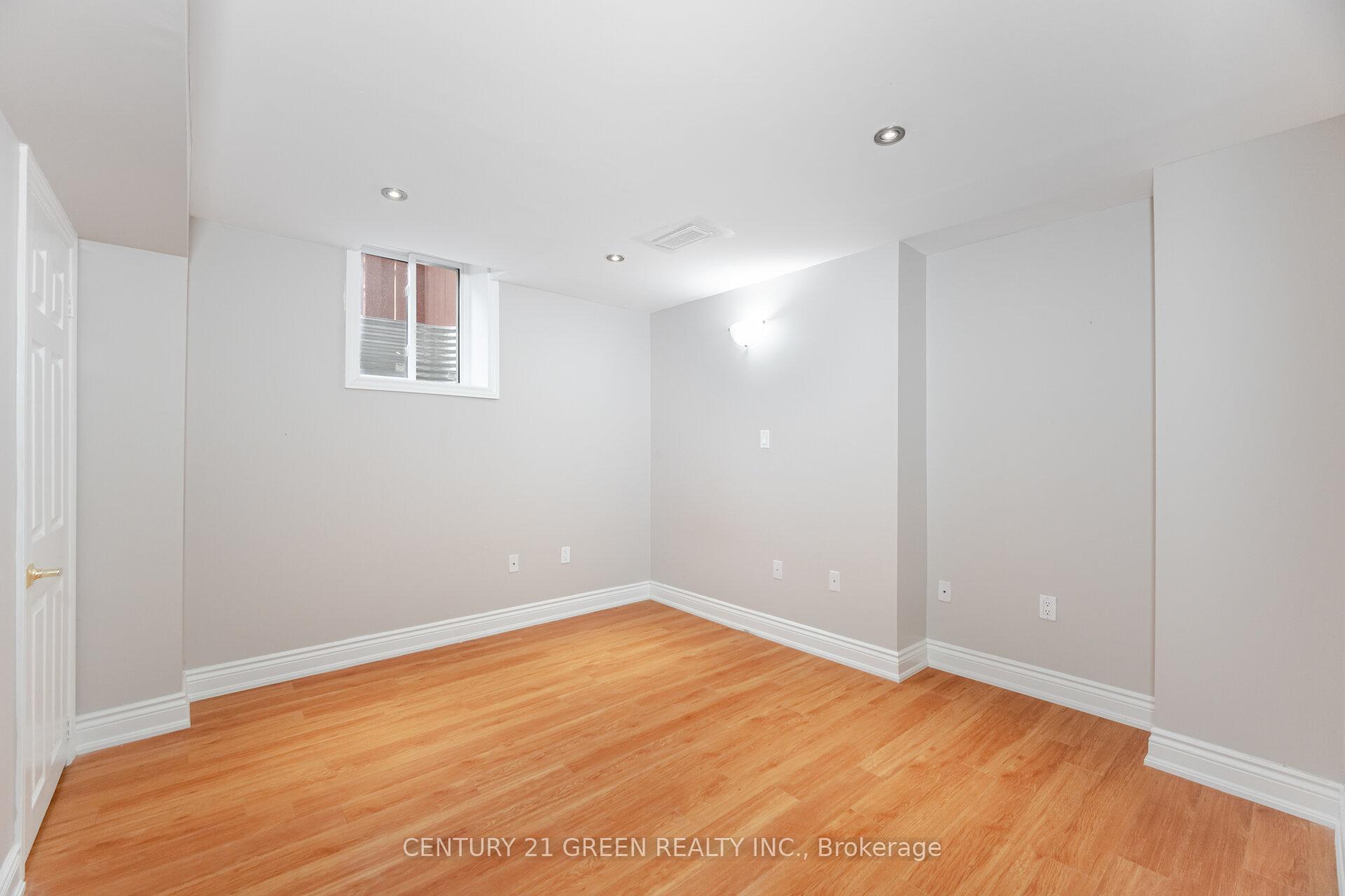Photo 41 of 113 Sunny Meadow Boulevard, Brampton, Sandringham-Wellington — HOMEH