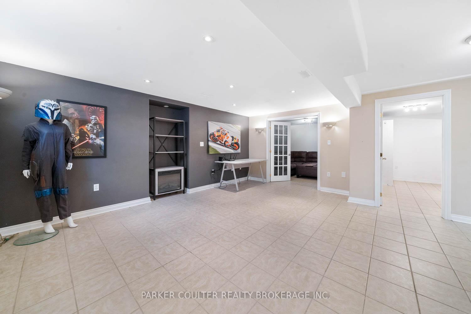 Photo 41 of 77 Balmoral Place, Barrie, Innis-Shore — HOMEH