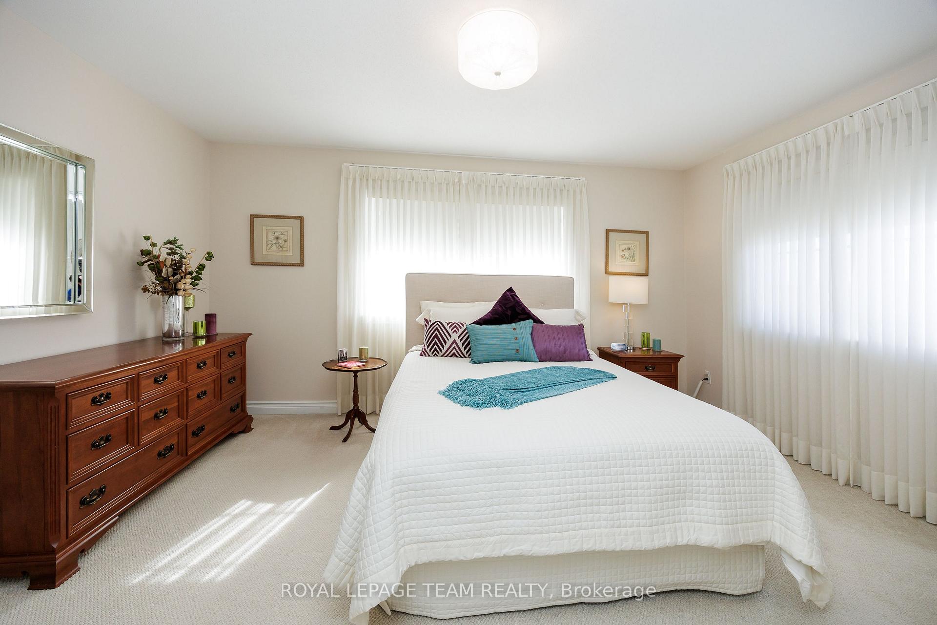 Photo 30 of 101 Goldwood, Ottawa, Barrhaven - Stonebridge — HOMEH