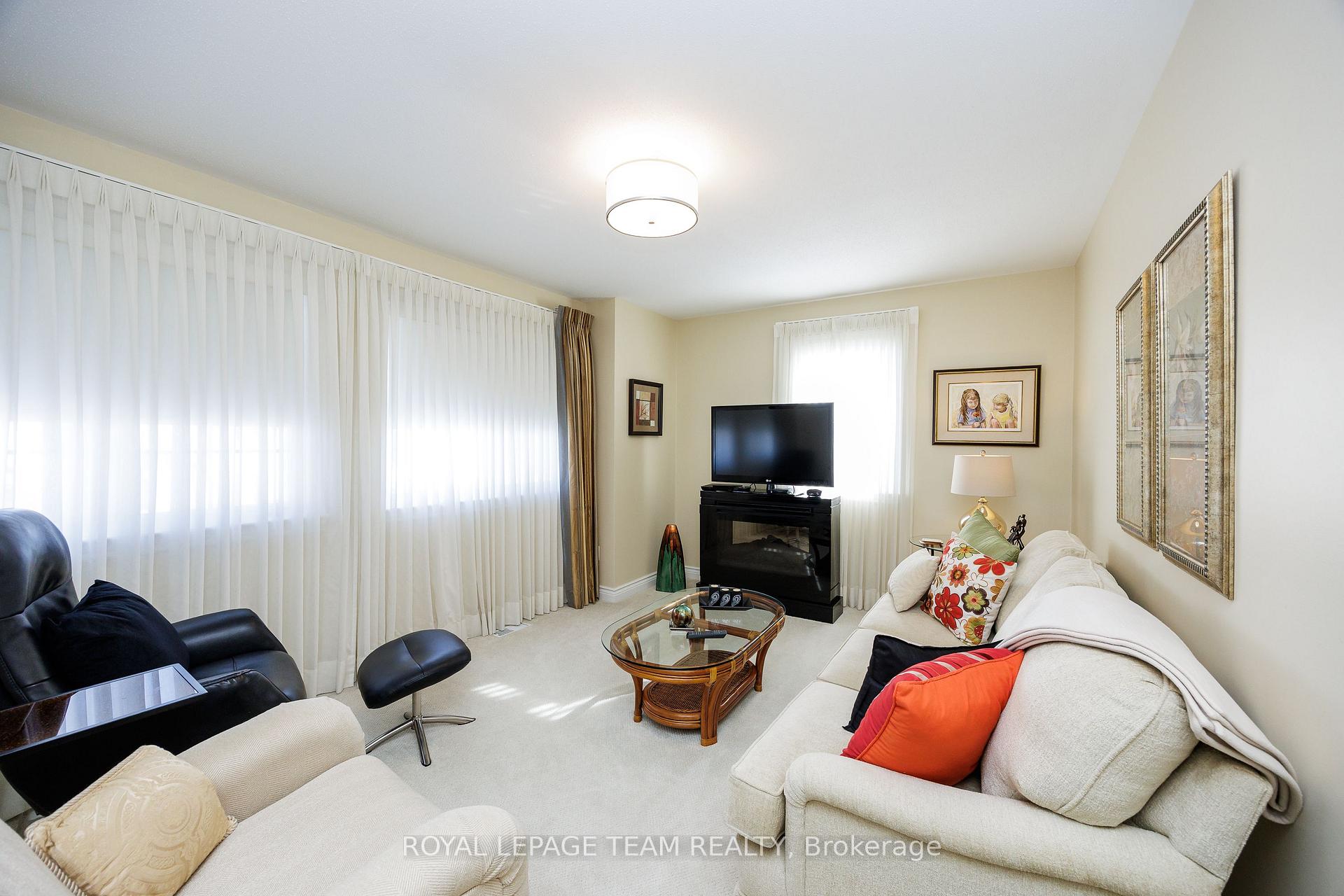 Photo 36 of 101 Goldwood, Ottawa, Barrhaven - Stonebridge — HOMEH