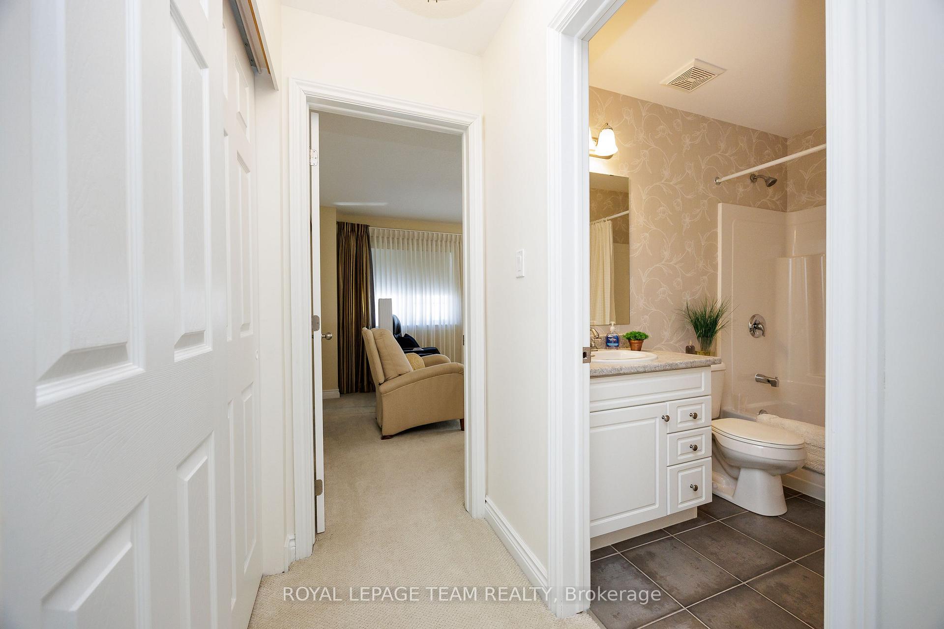 Photo 39 of 101 Goldwood, Ottawa, Barrhaven - Stonebridge — HOMEH
