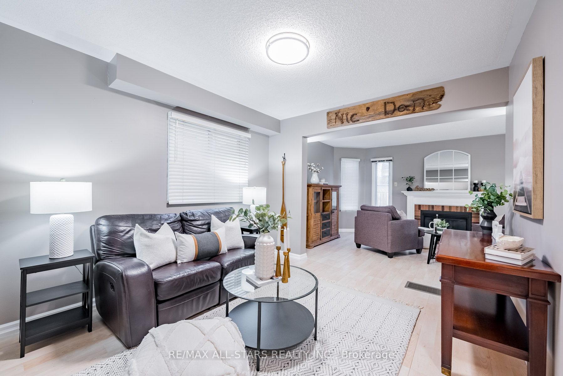 Photo 10 of 1134 Beaver Valley Crescent, Oshawa, Northglen — HOMEH
