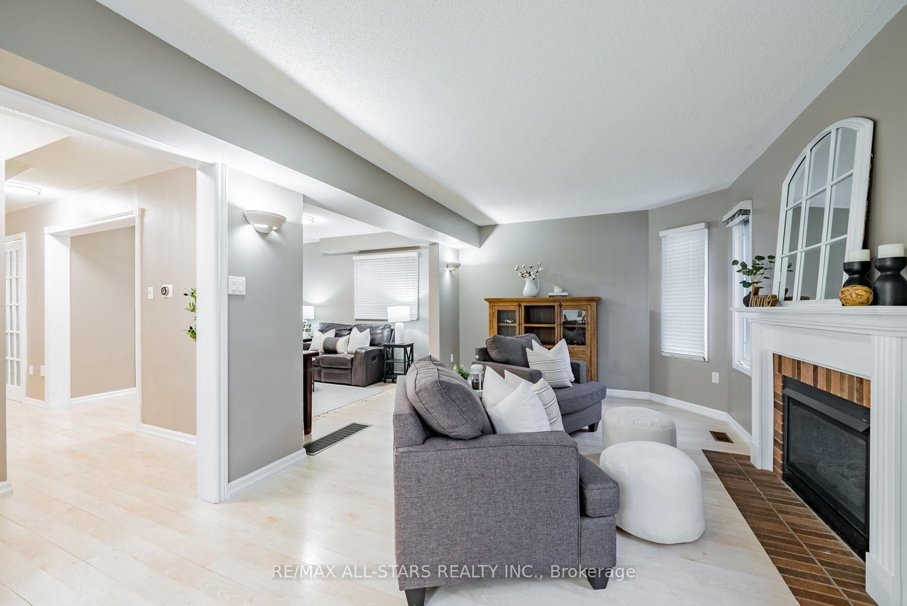 Photo 14 of 1134 Beaver Valley Crescent, Oshawa, Northglen — HOMEH