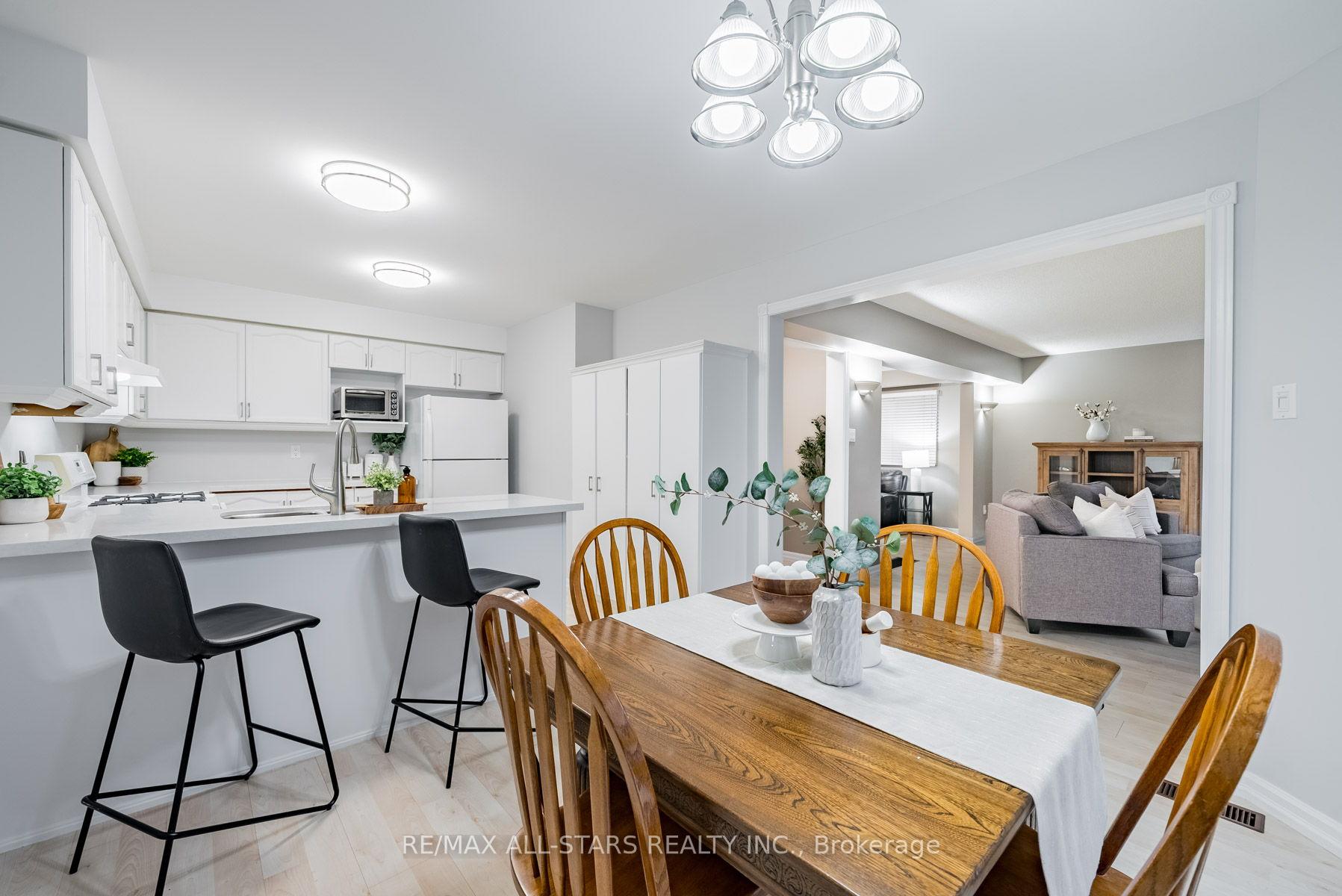 Photo 16 of 1134 Beaver Valley Crescent, Oshawa, Northglen — HOMEH
