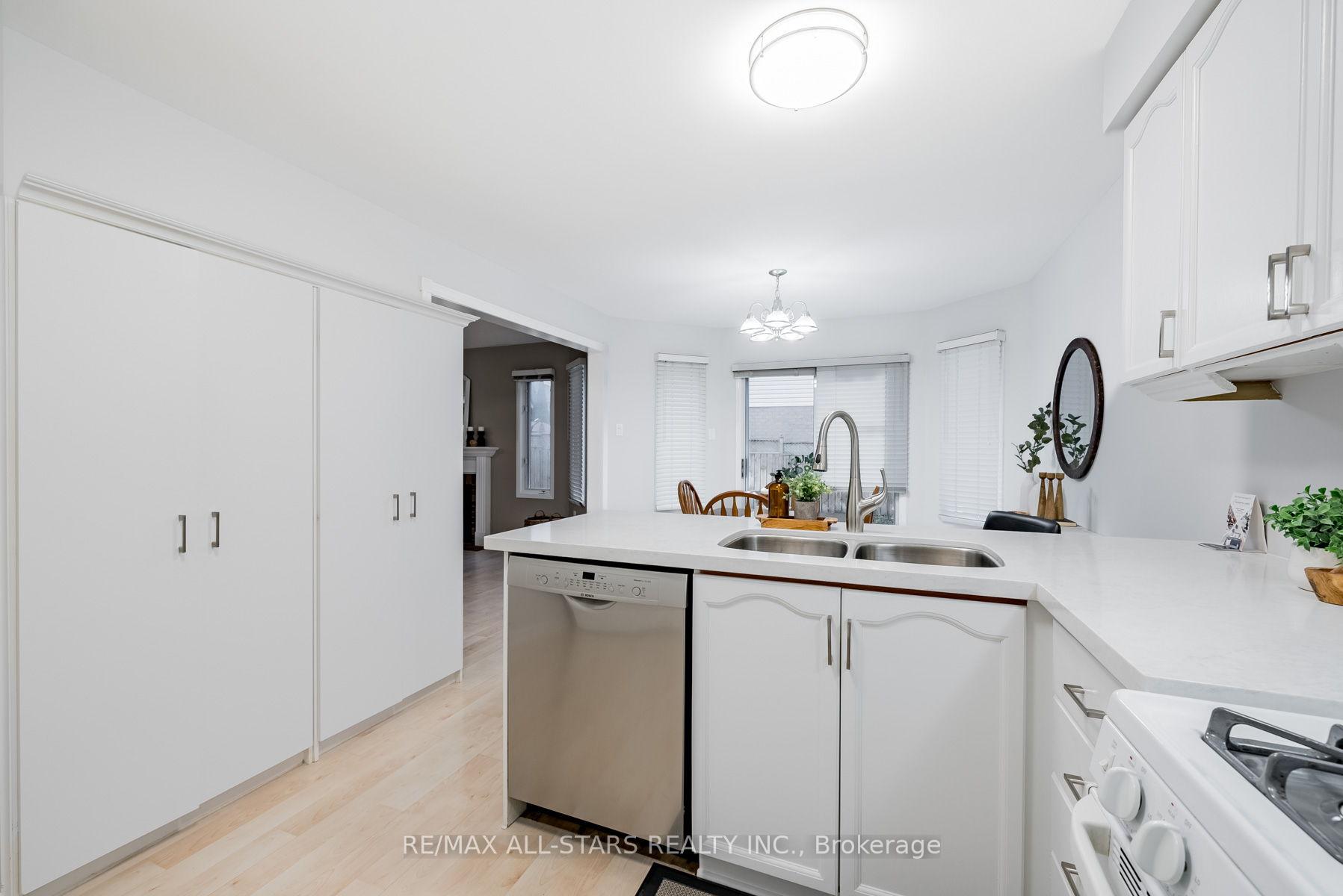 Photo 19 of 1134 Beaver Valley Crescent, Oshawa, Northglen — HOMEH