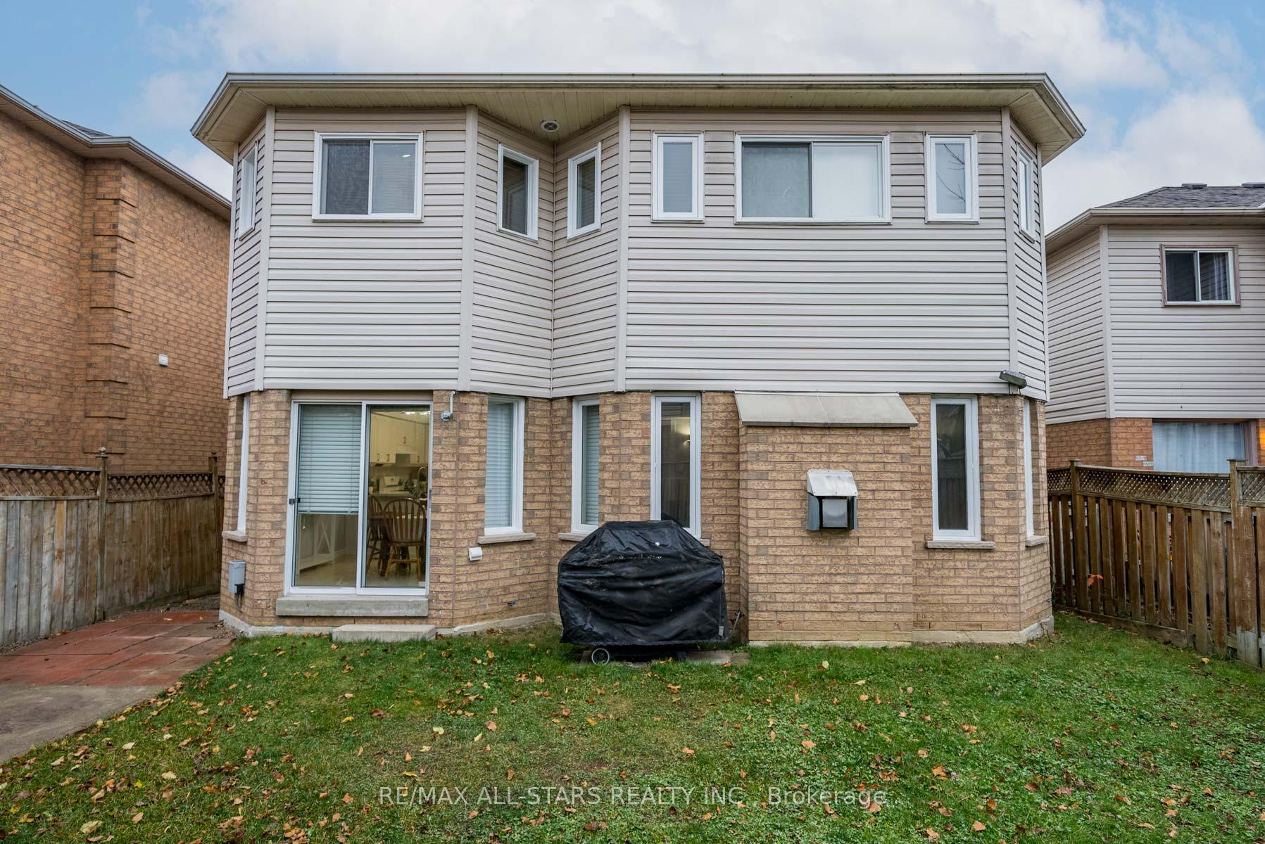 Photo 37 of 1134 Beaver Valley Crescent, Oshawa, Northglen — HOMEH