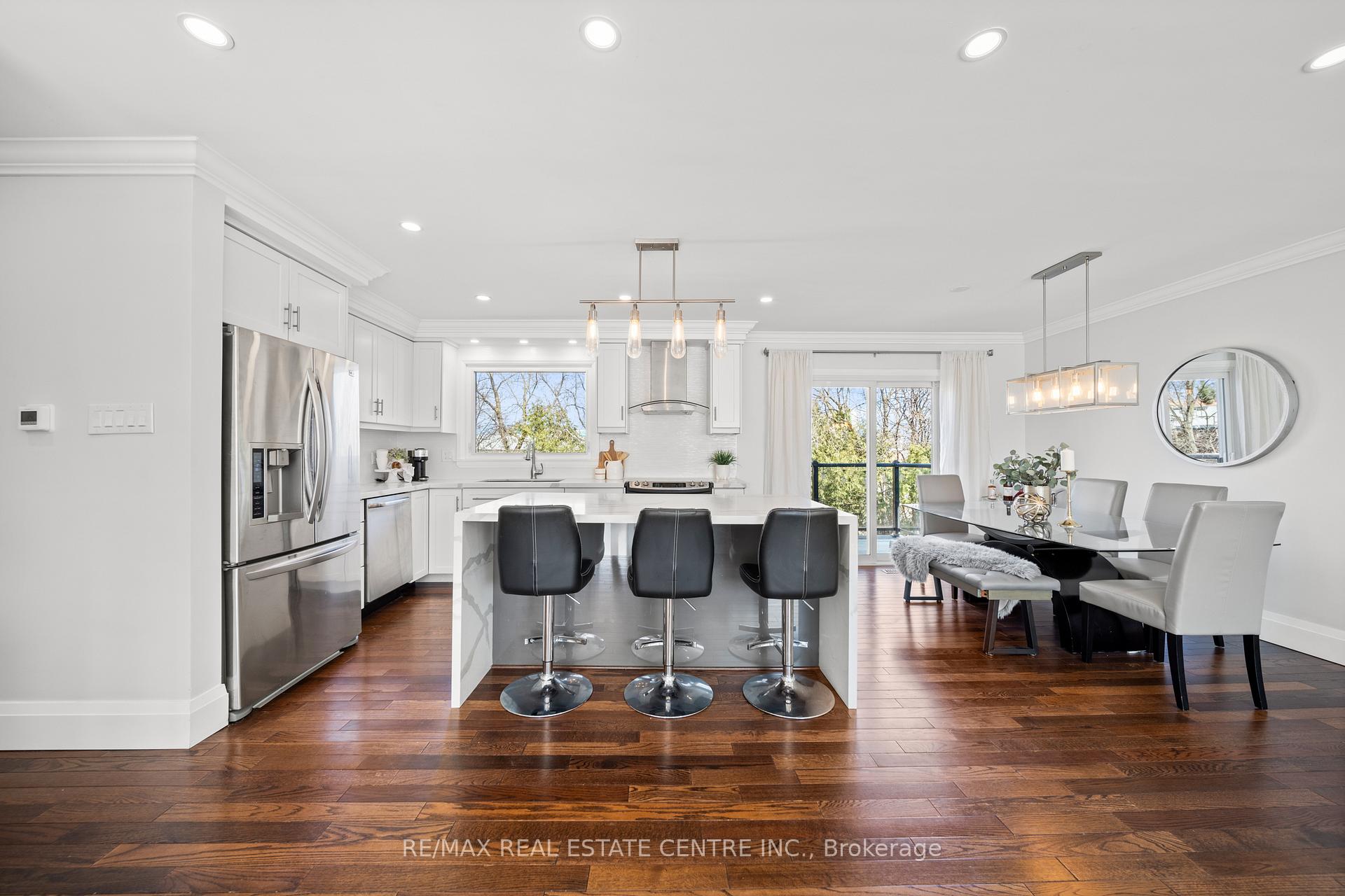 Photo 14 of 454 Sparling Crescent, Burlington, Shoreacres — HOMEH