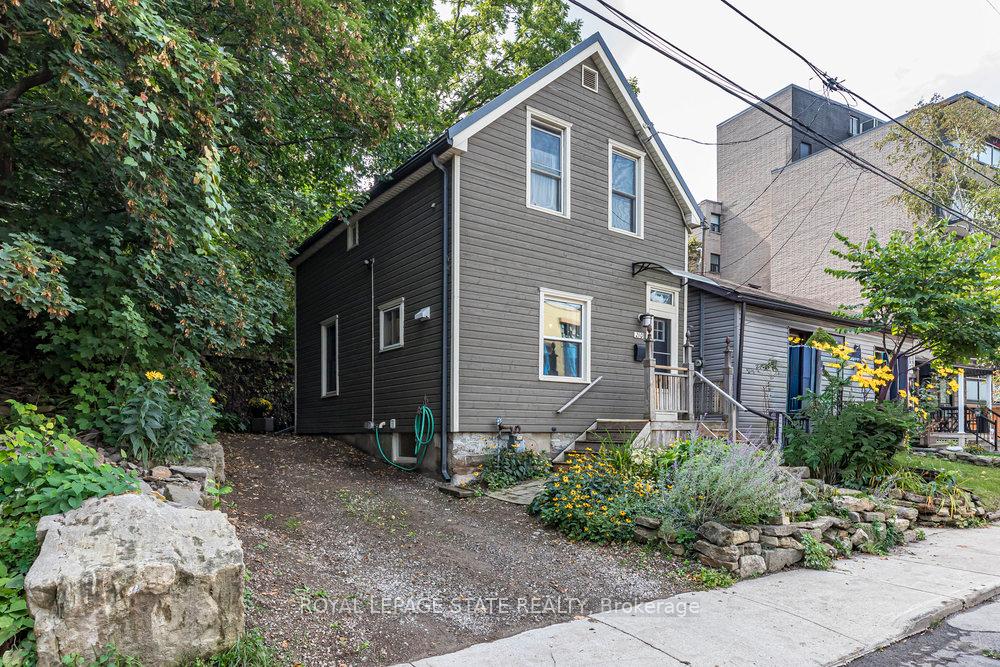 Front of 210 Charlton Avenue E