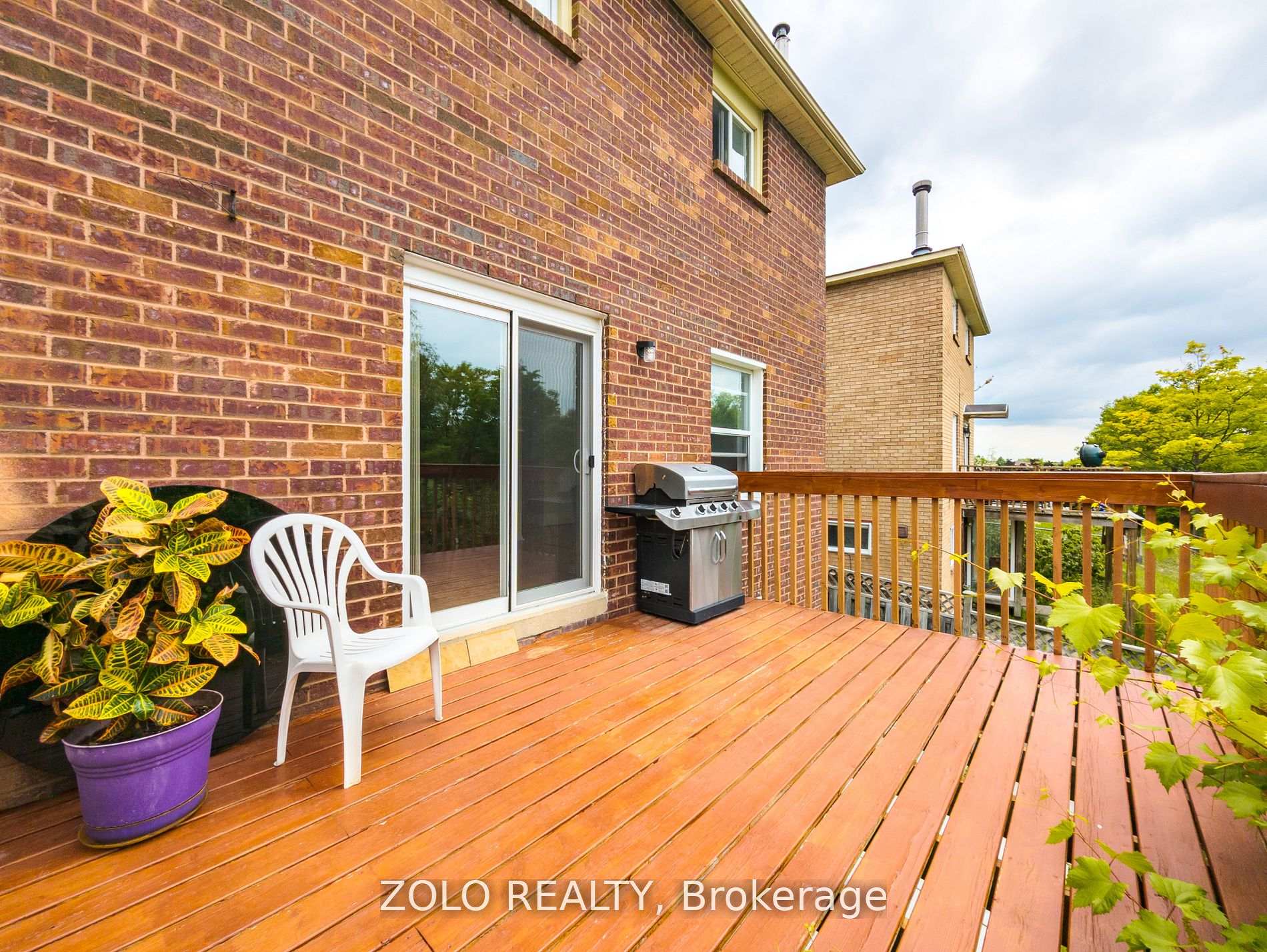 Photo 8 of 15 Squire Drive, Richmond Hill, Devonsleigh — HOMEH