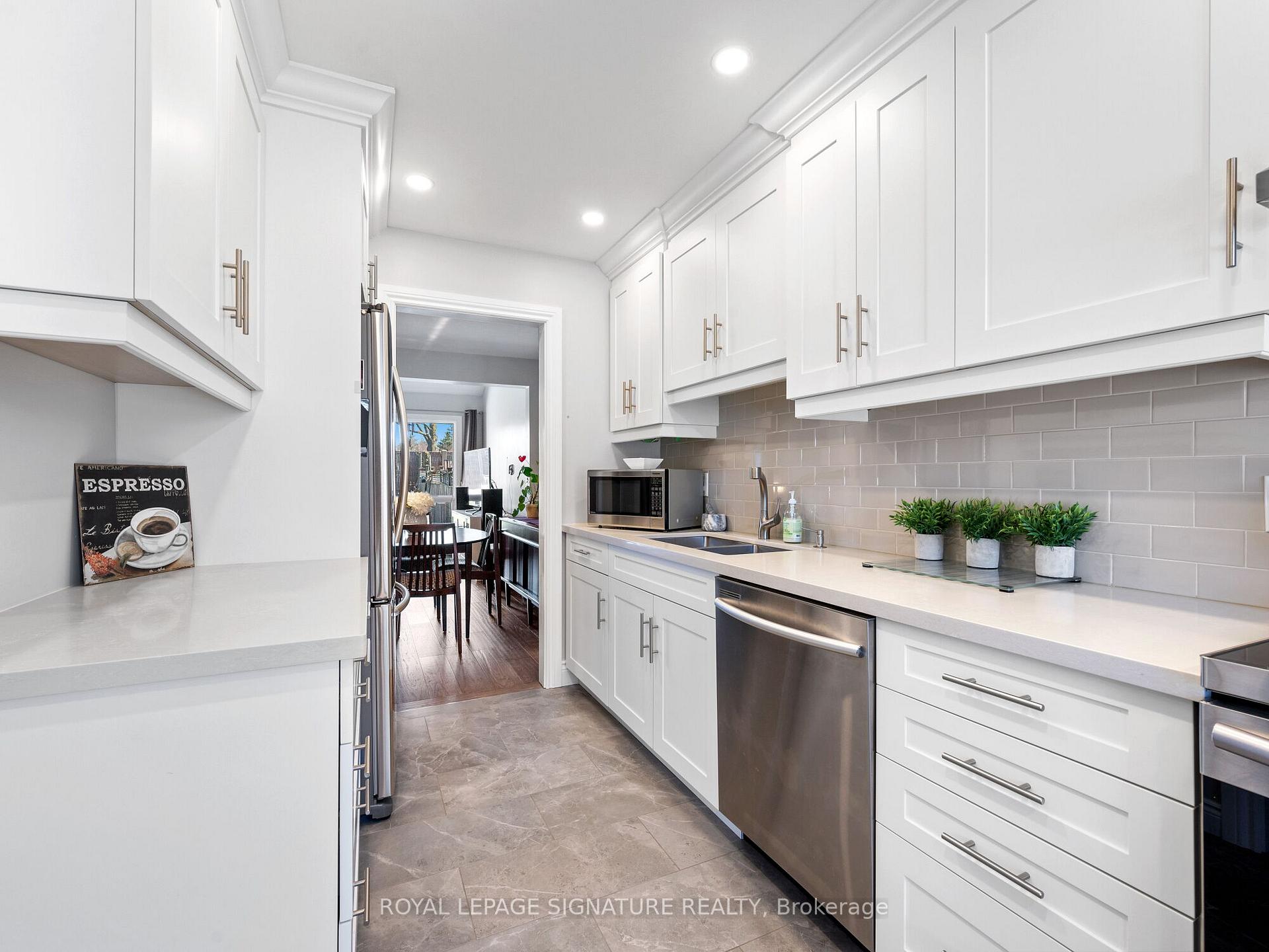Photo 8 of 2107 Chrisdon Road, Burlington, Headon — HOMEH