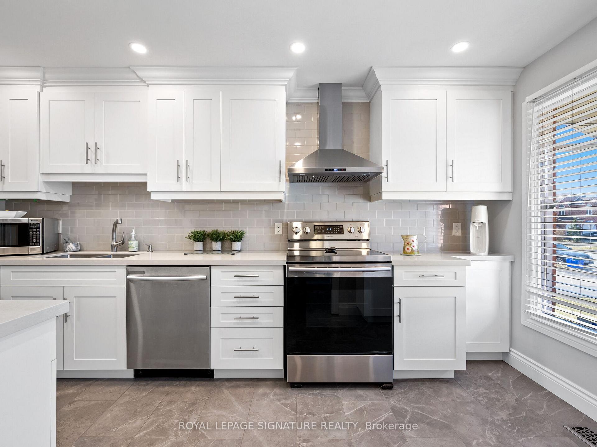 Photo 9 of 2107 Chrisdon Road, Burlington, Headon — HOMEH