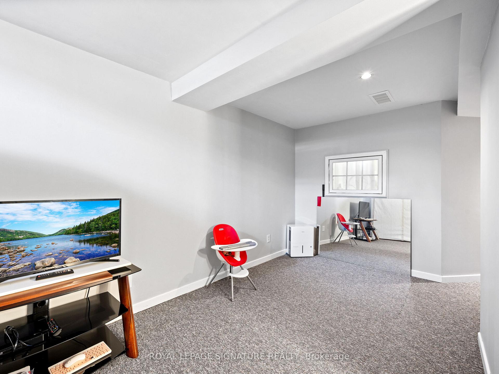 Photo 18 of 2107 Chrisdon Road, Burlington, Headon — HOMEH