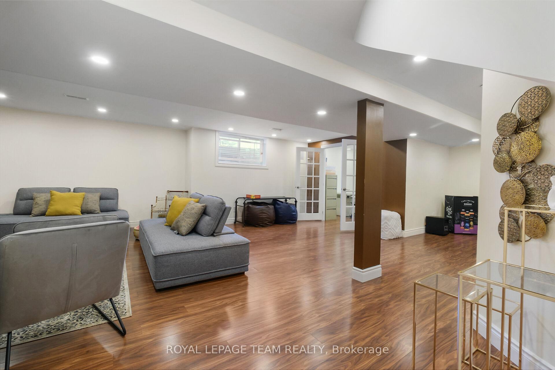 Photo 91 of 808 Clearbrook Drive, Ottawa, Barrhaven - Strandherd — HOMEH