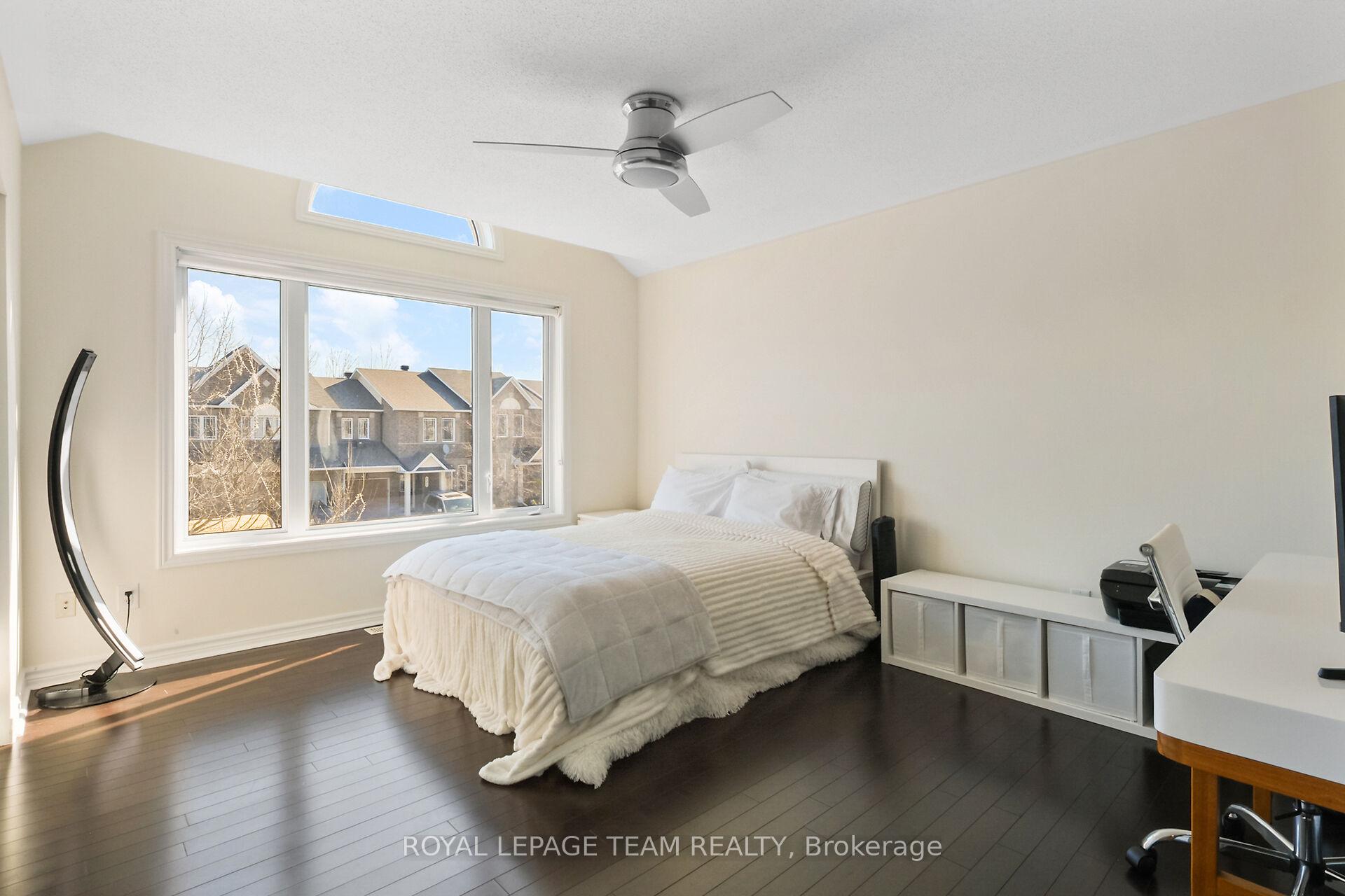 Photo 58 of 808 Clearbrook Drive, Ottawa, Barrhaven - Strandherd — HOMEH