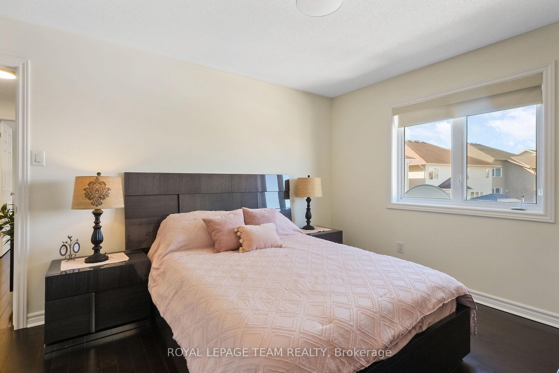 Photo 61 of 808 Clearbrook Drive, Ottawa, Barrhaven - Strandherd — HOMEH
