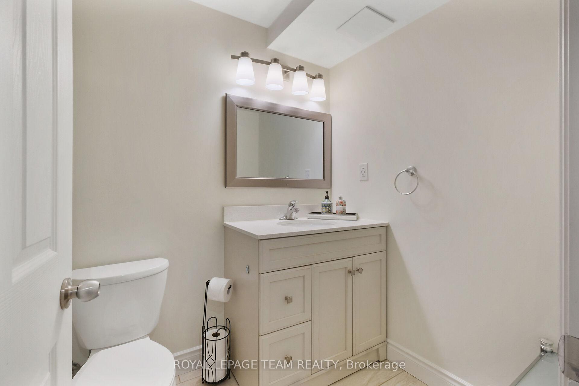 Photo 105 of 808 Clearbrook Drive, Ottawa, Barrhaven - Strandherd — HOMEH