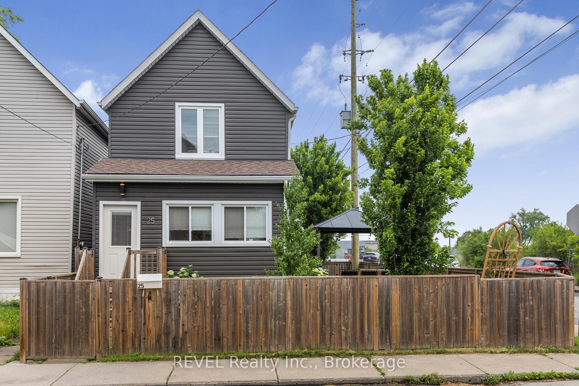 Photo 3 of 25 Land Street, Hamilton, Industrial Sector — HOMEH