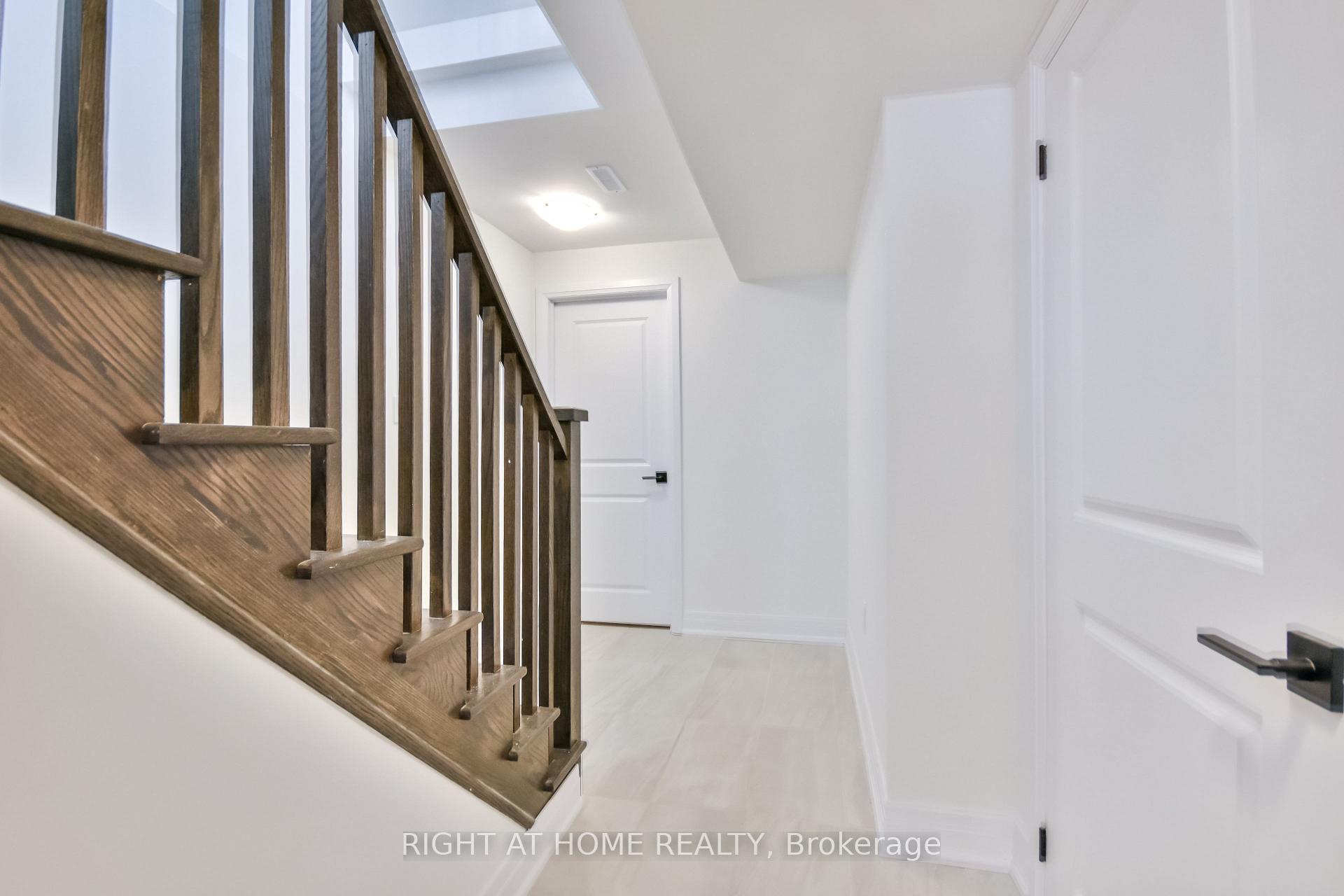 Photo 36 of 51 Franklin Trail, Barrie, Rural Barrie Southwest — HOMEH