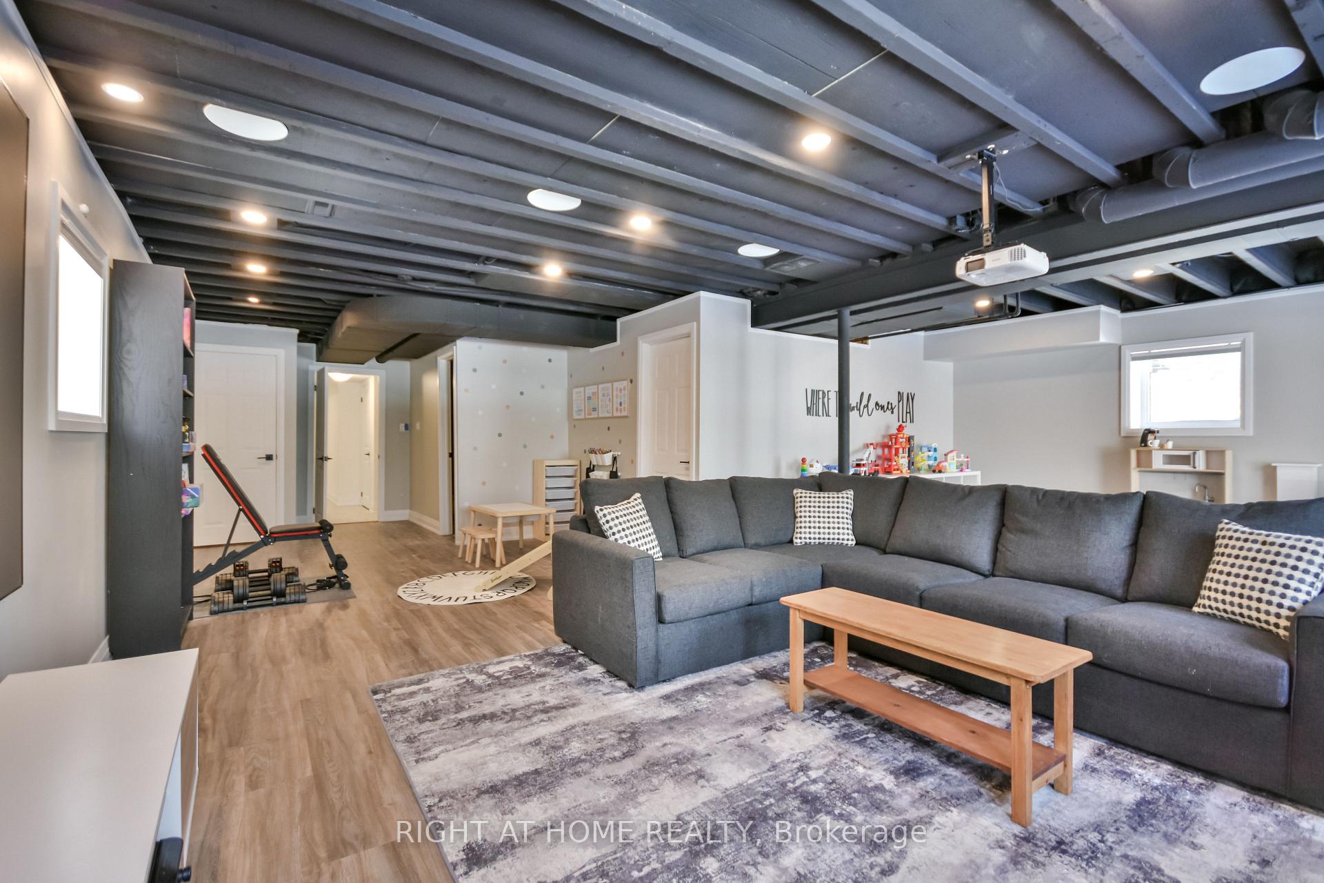 Photo 41 of 51 Franklin Trail, Barrie, Rural Barrie Southwest — HOMEH