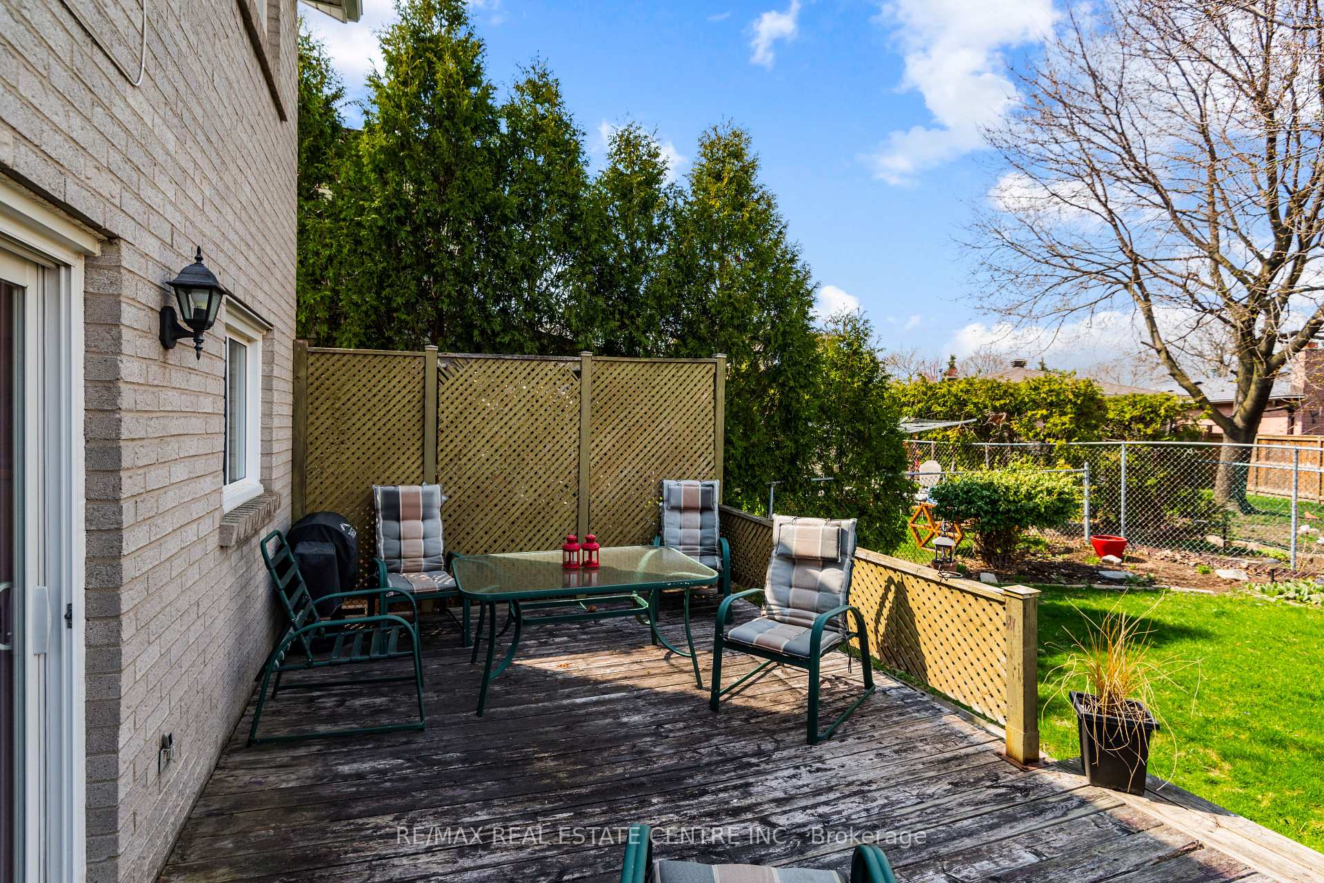 Photo 16 of 53 Martindale Crescent, Brampton, Brampton West — HOMEH