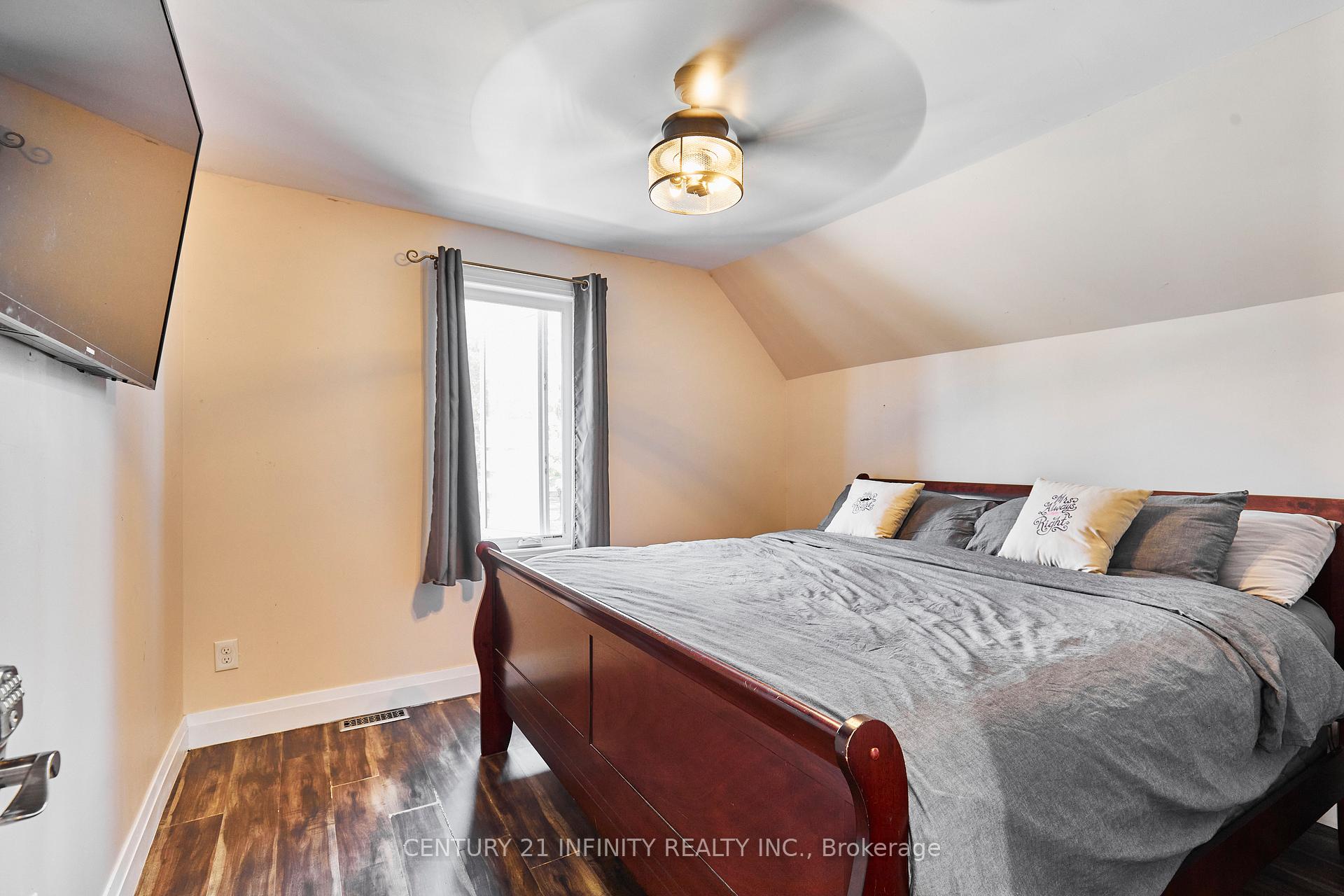 Photo 25 of 296 Verdun Road, Oshawa, Central — HOMEH
