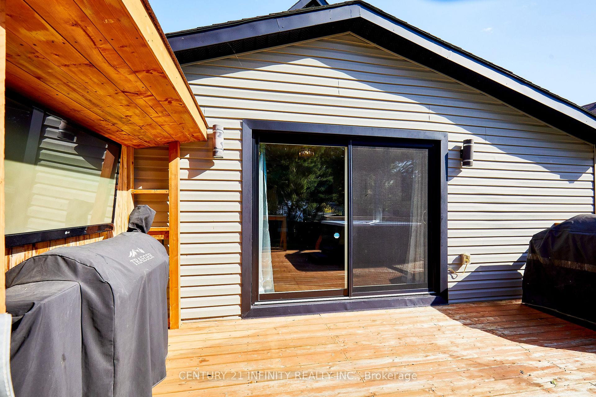 Photo 36 of 296 Verdun Road, Oshawa, Central — HOMEH
