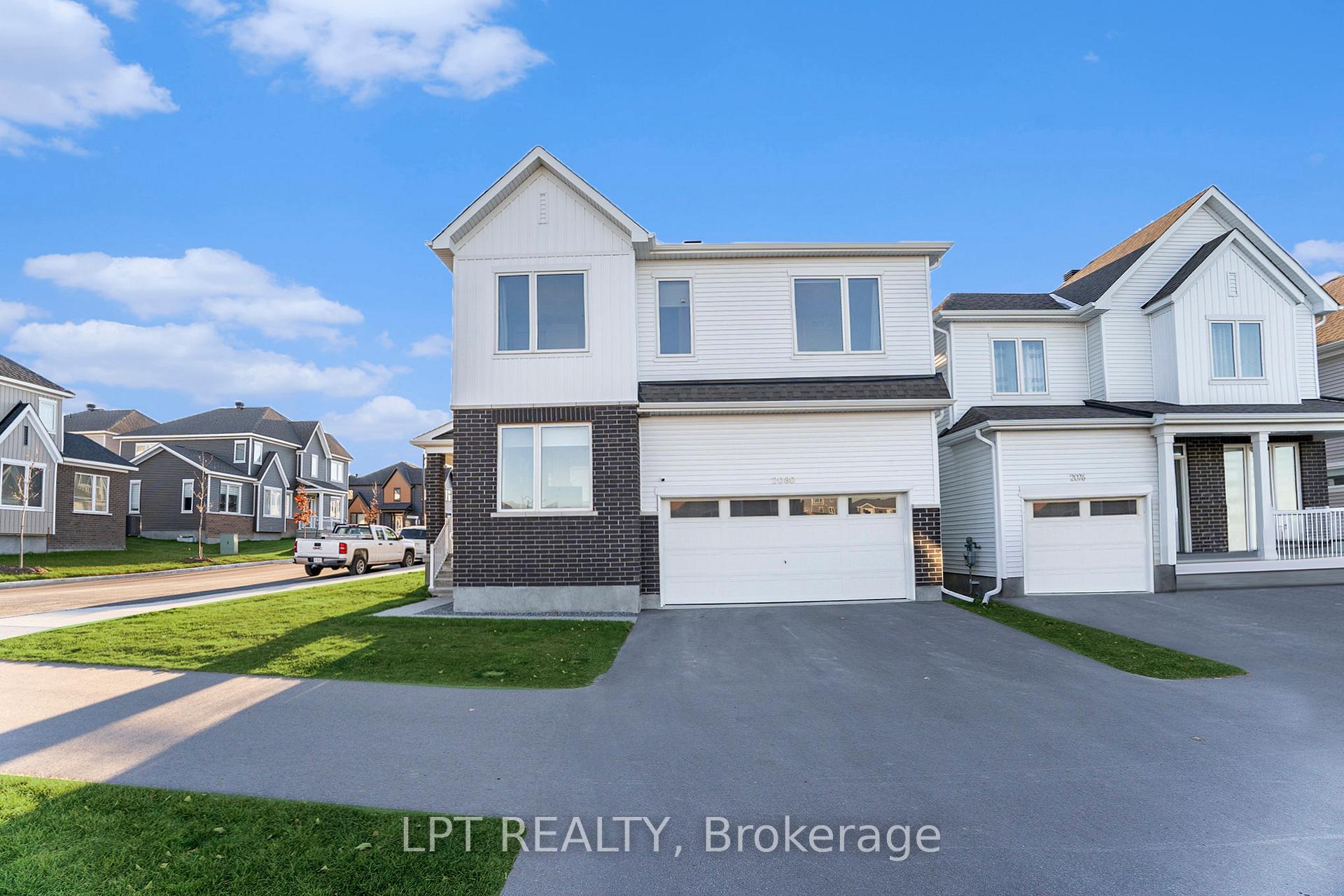 Photo 2 of 2080 Elevation Road E, Ottawa, Barrhaven - Half Moon Bay — HOMEH