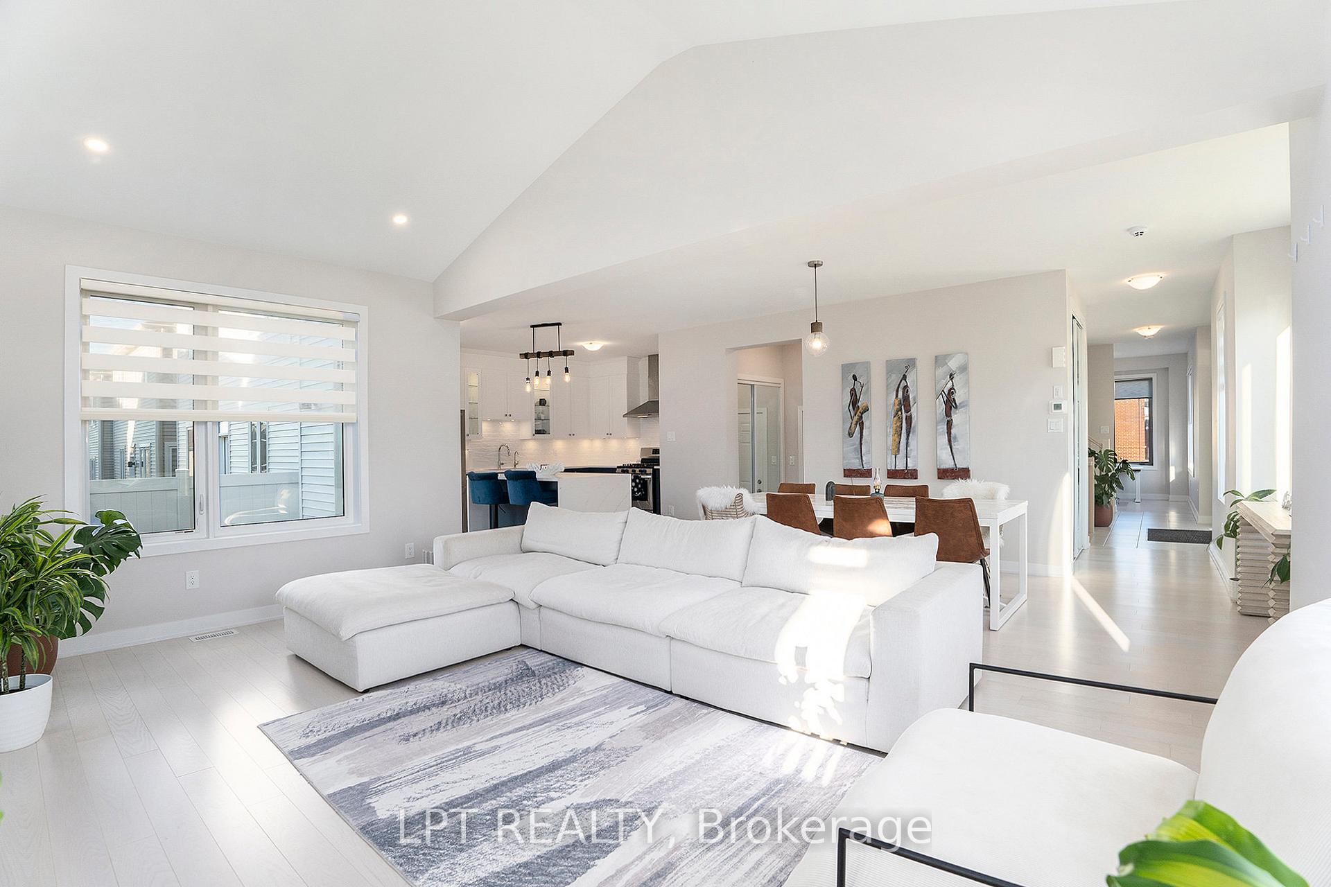 Photo 10 of 2080 Elevation Road E, Ottawa, Barrhaven - Half Moon Bay — HOMEH