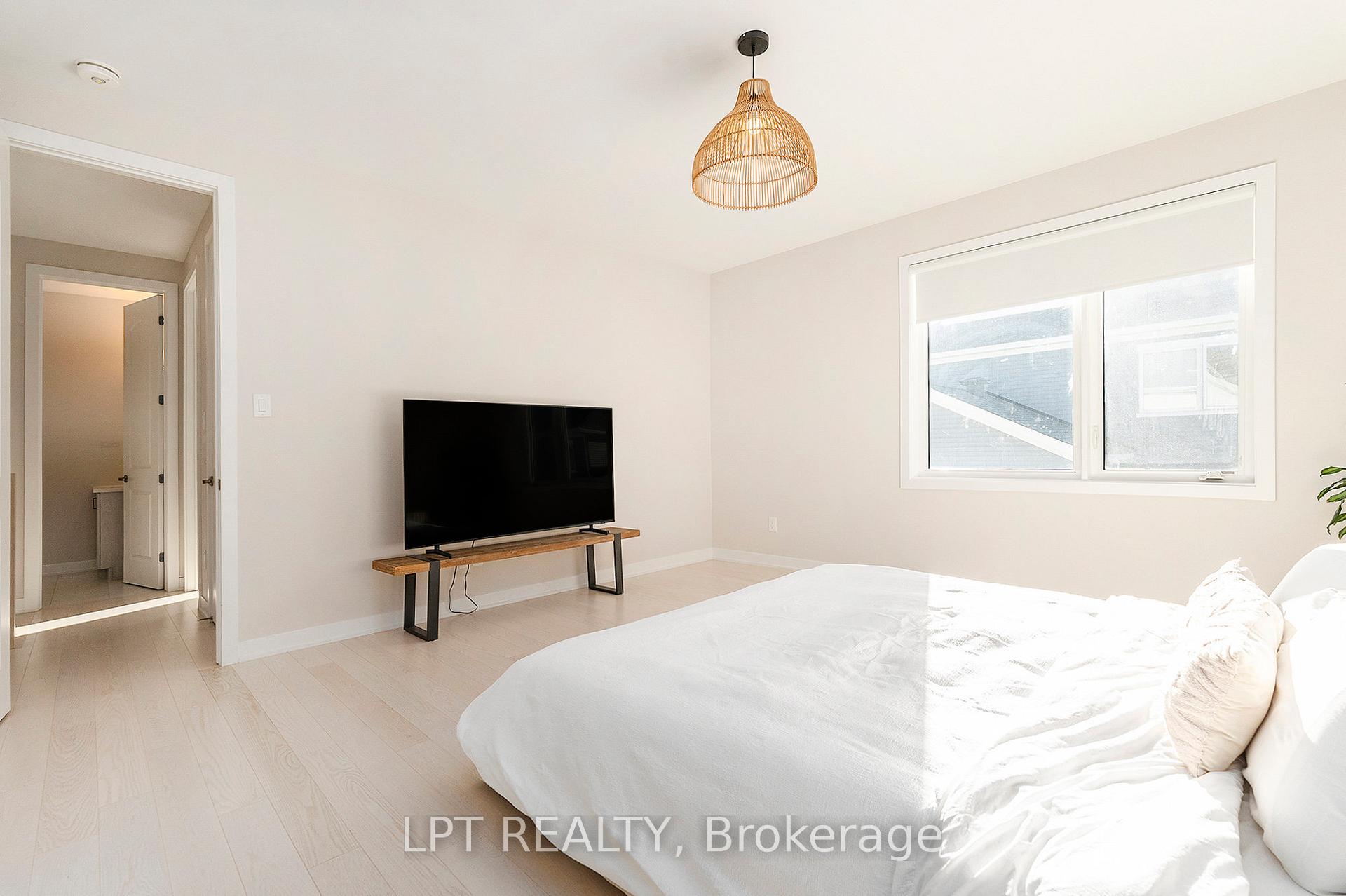 Photo 20 of 2080 Elevation Road E, Ottawa, Barrhaven - Half Moon Bay — HOMEH