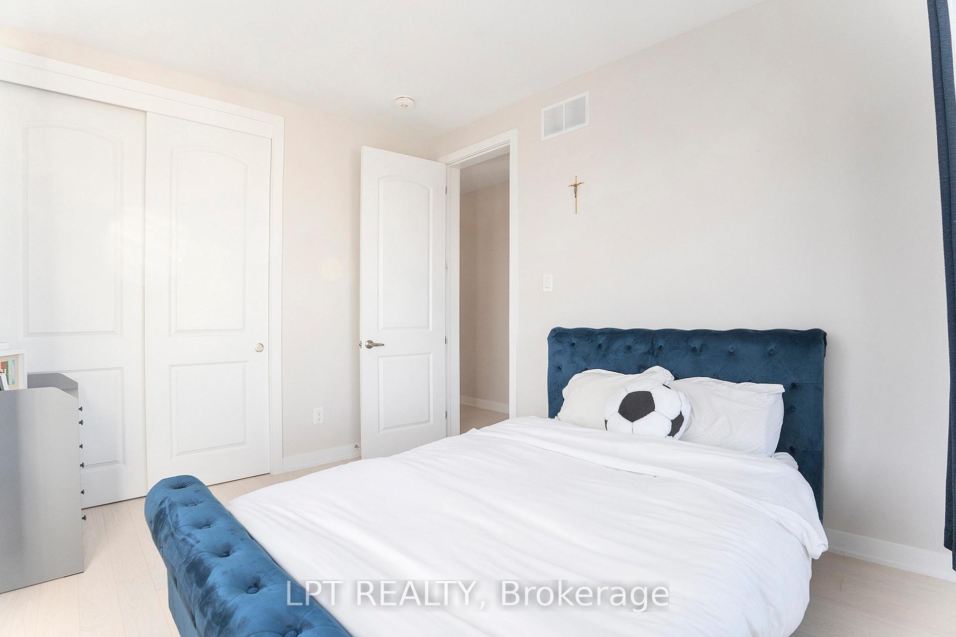Photo 24 of 2080 Elevation Road E, Ottawa, Barrhaven - Half Moon Bay — HOMEH