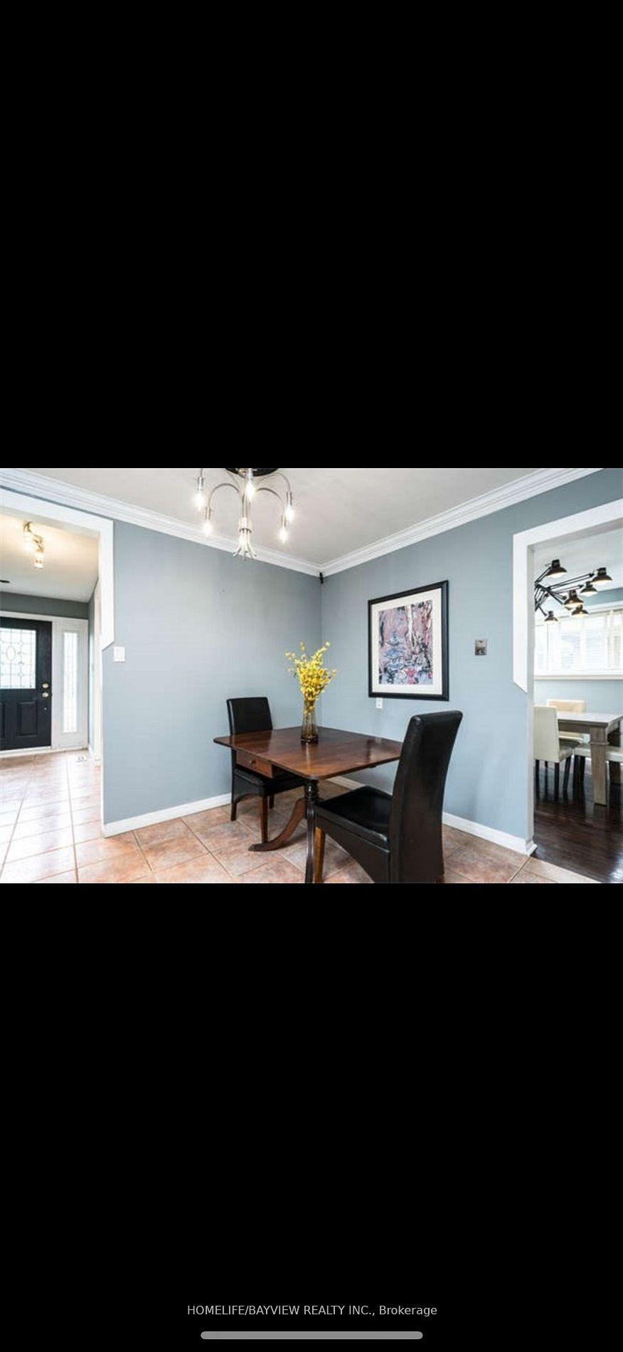 Photo 3 of 6 Devins(Main Floor) Drive, Aurora, Aurora Heights — HOMEH