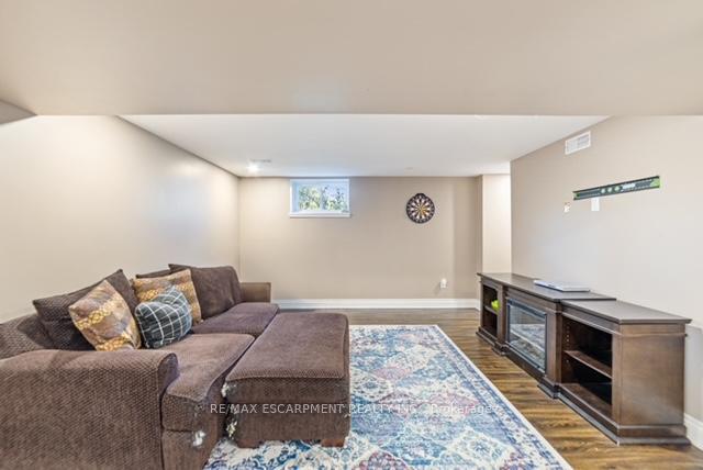 Photo 17 of 986 Westover Road, Hamilton, Rural Flamborough — HOMEH