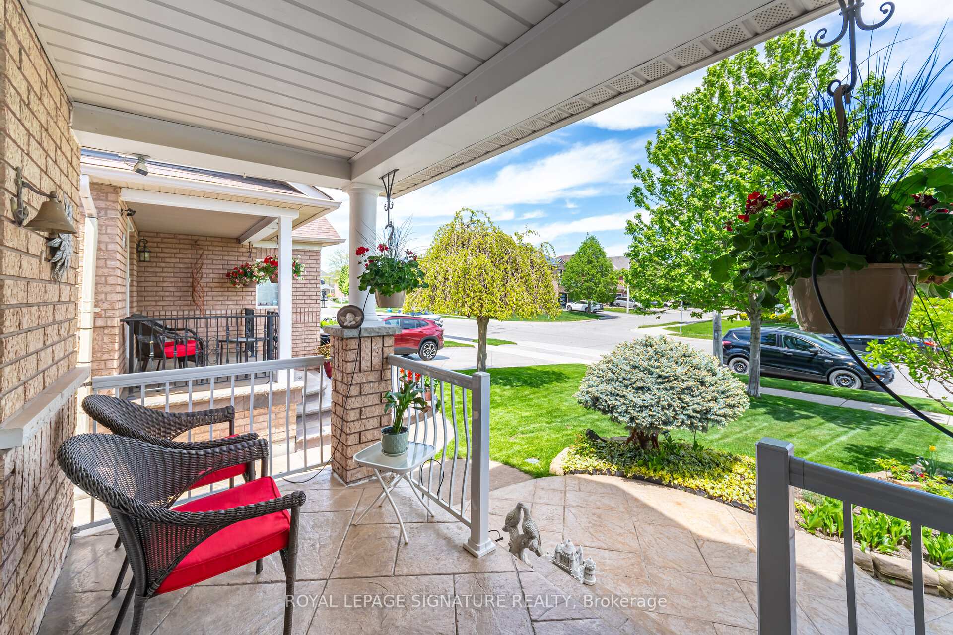 Photo 18 of 206 Van Scott Drive, Brampton, Northwest Sandalwood Parkway — HOMEH