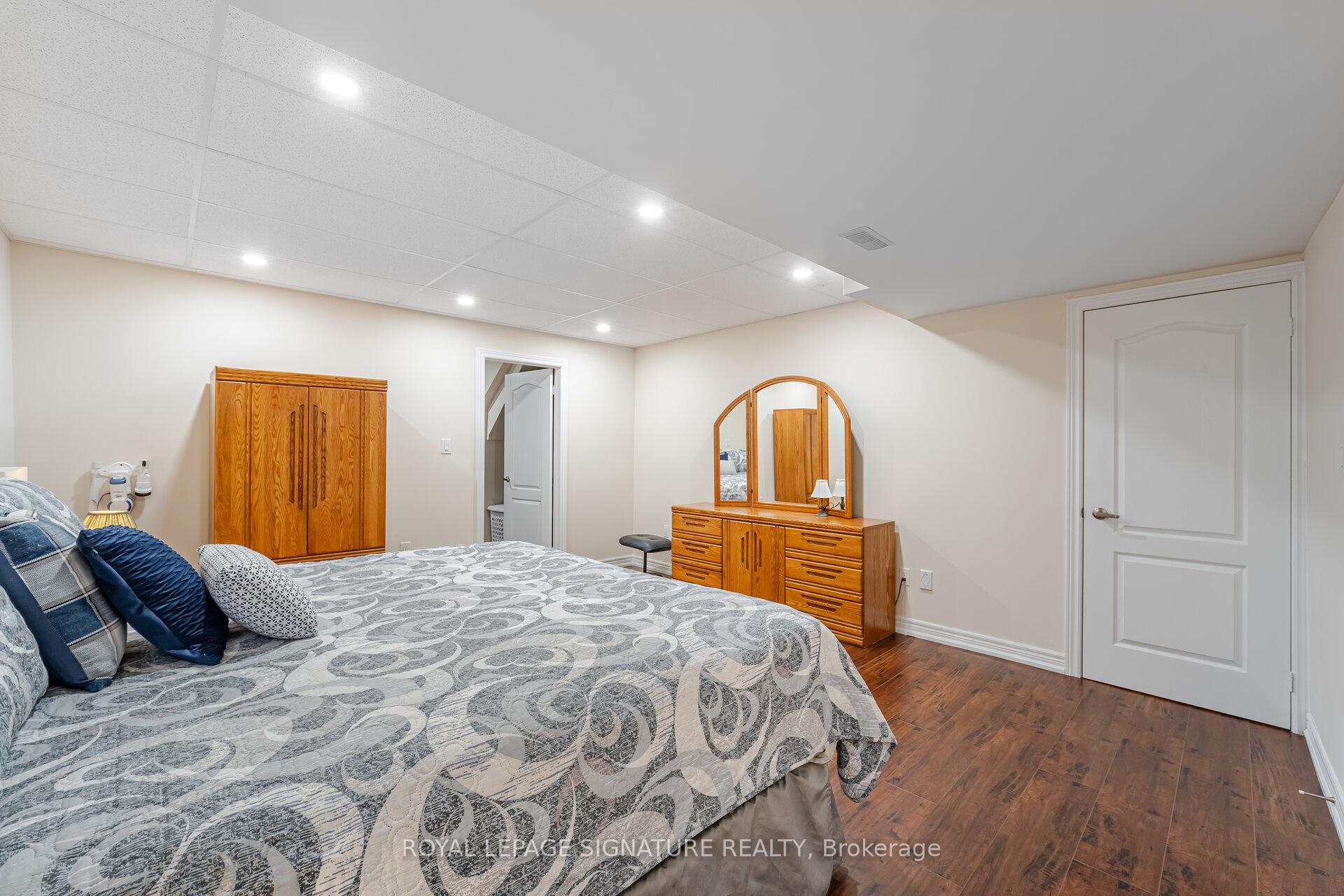 Photo 15 of 206 Van Scott Drive, Brampton, Northwest Sandalwood Parkway — HOMEH