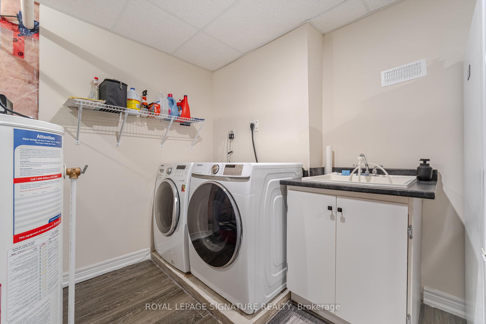 Photo 31 of 206 Van Scott Drive, Brampton, Northwest Sandalwood Parkway — HOMEH