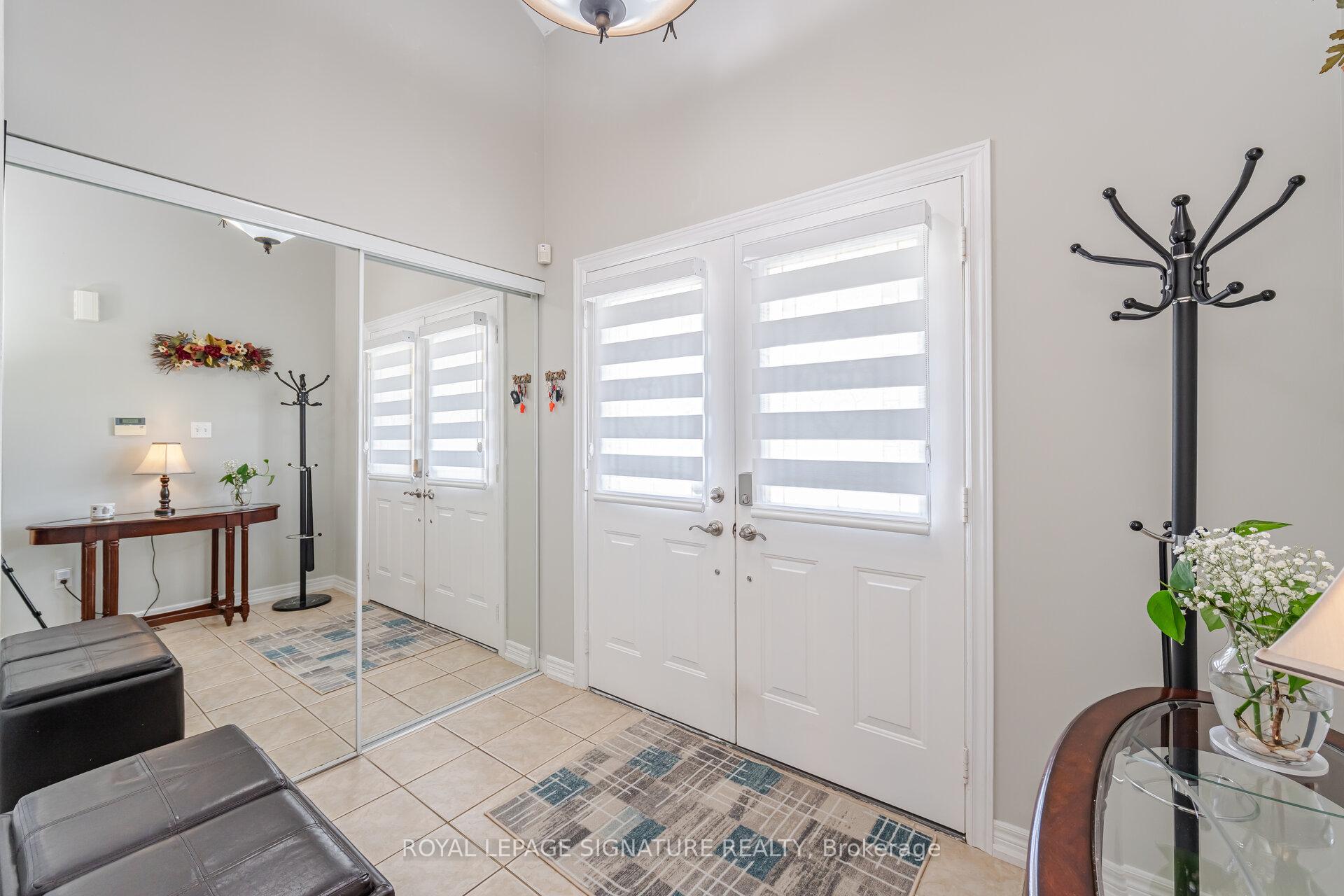 Photo 48 of 206 Van Scott Drive, Brampton, Northwest Sandalwood Parkway — HOMEH