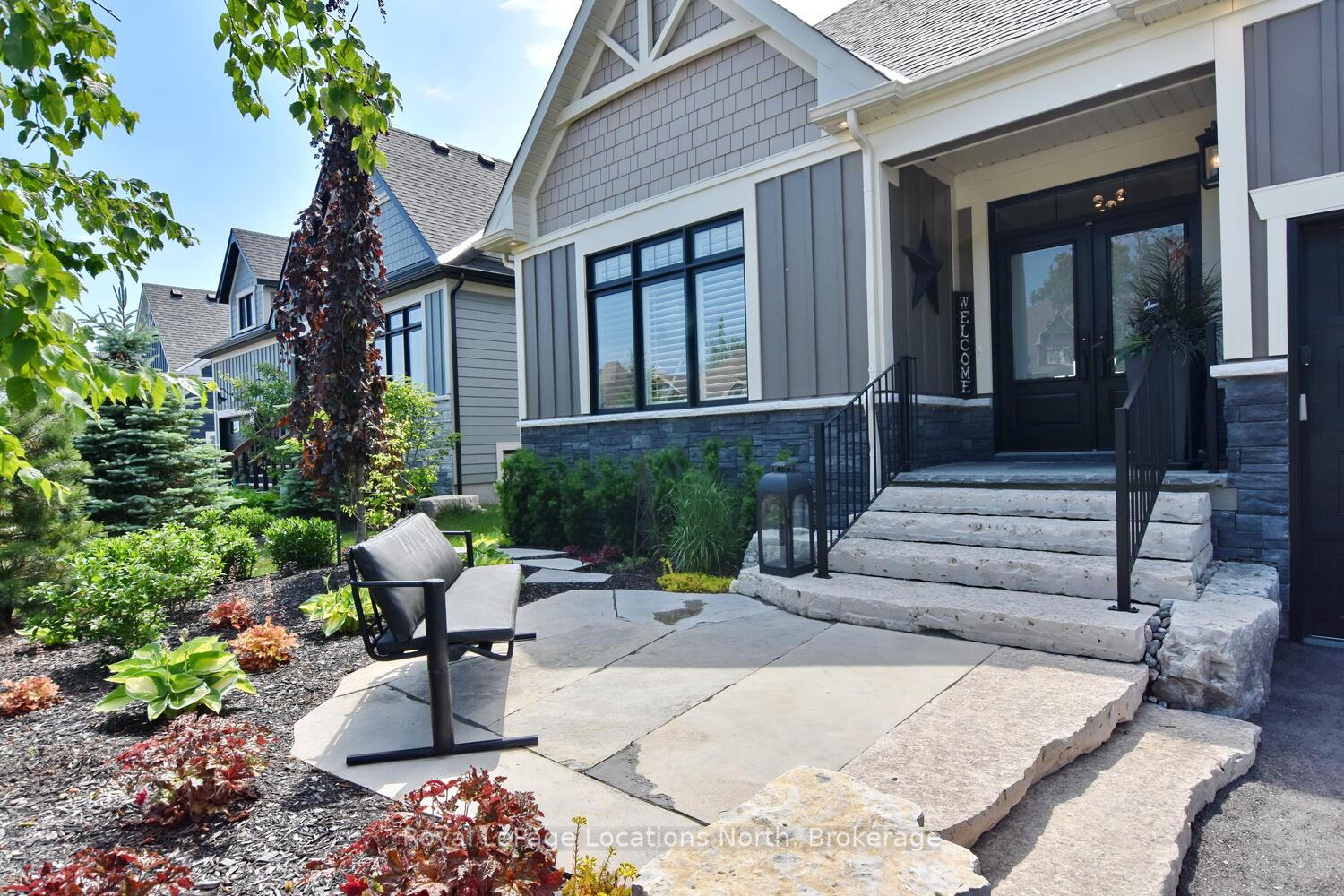 Photo 2 of 138 Crestview Court, Blue Mountains — HOMEH