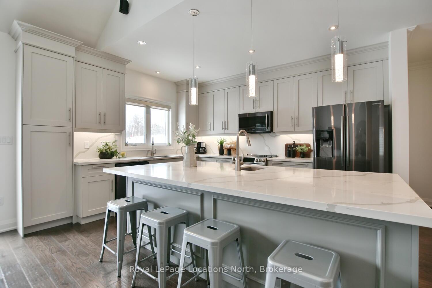 Photo 19 of 138 Crestview Court, Blue Mountains — HOMEH