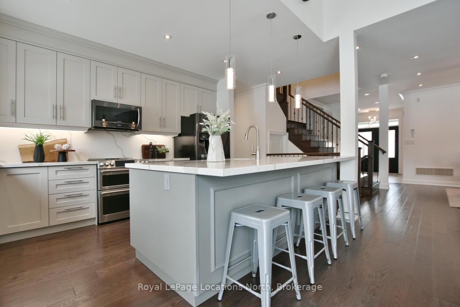Photo 20 of 138 Crestview Court, Blue Mountains — HOMEH